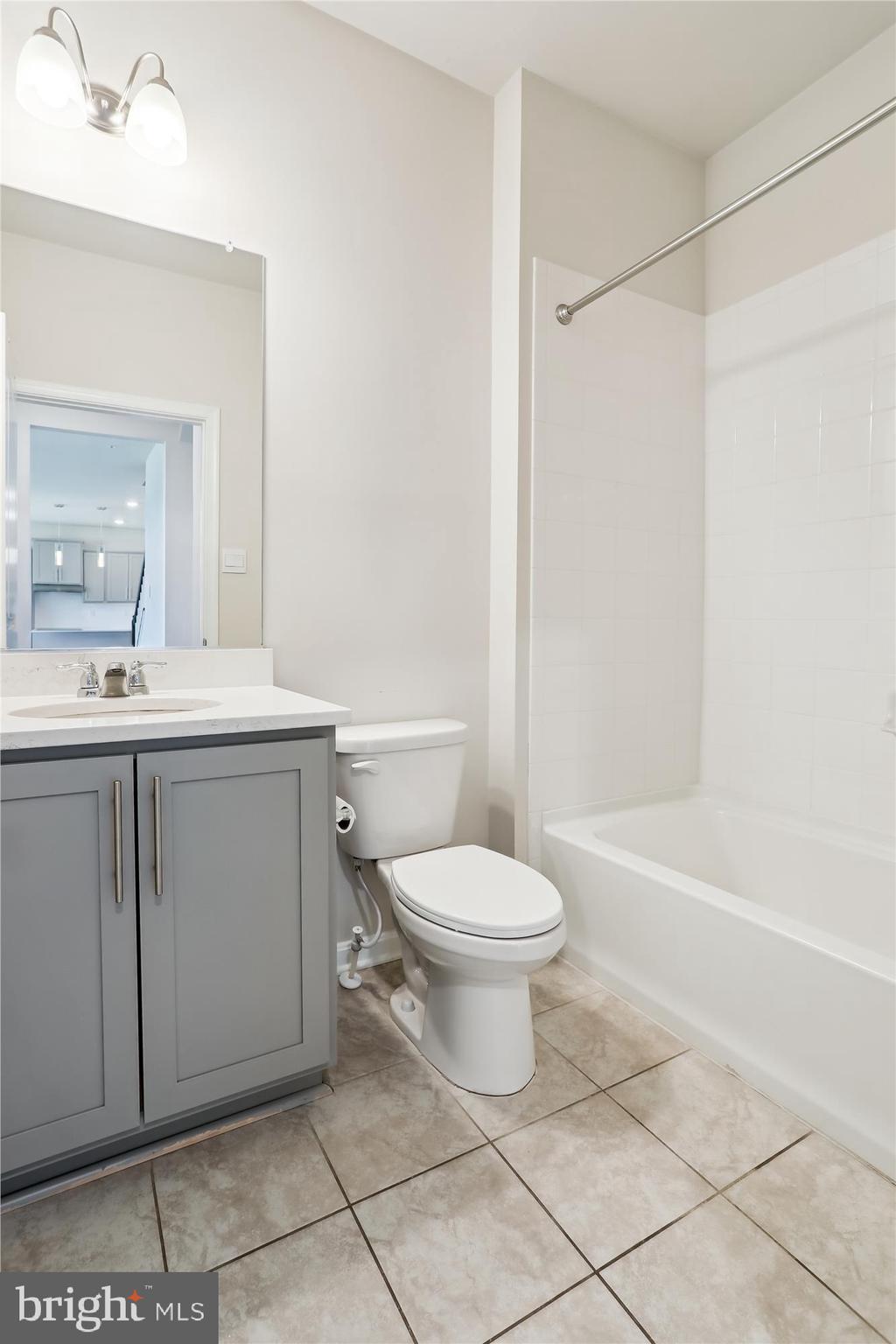 STONEGATE - Residential Lease