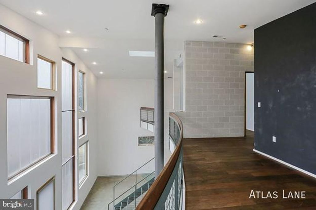 Photo of 1250 Kearny Street NE, WASHINGTON, DC 20017 (MLS # DCDC2232794)