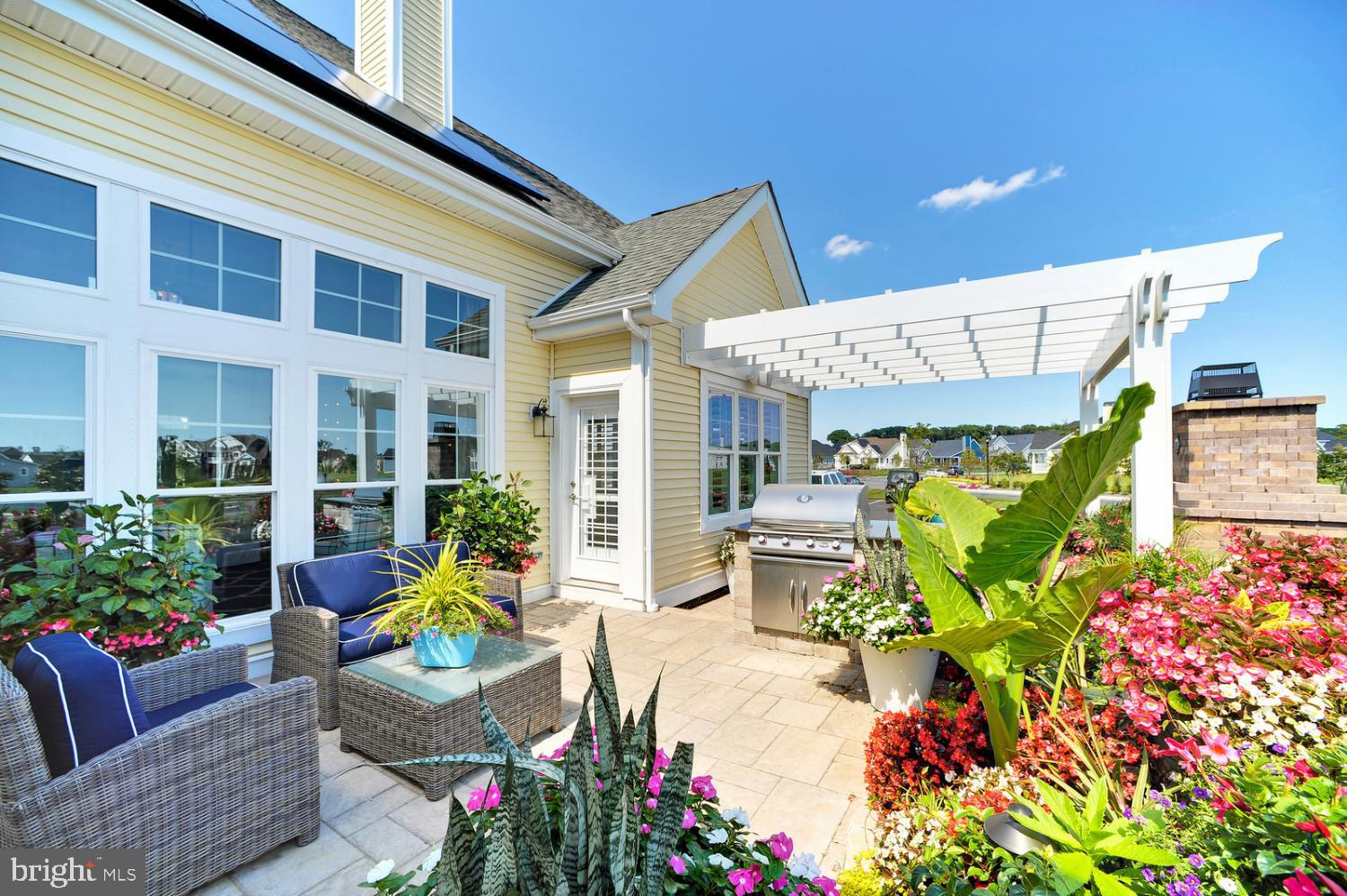 PENINSULA LAKES - Residential