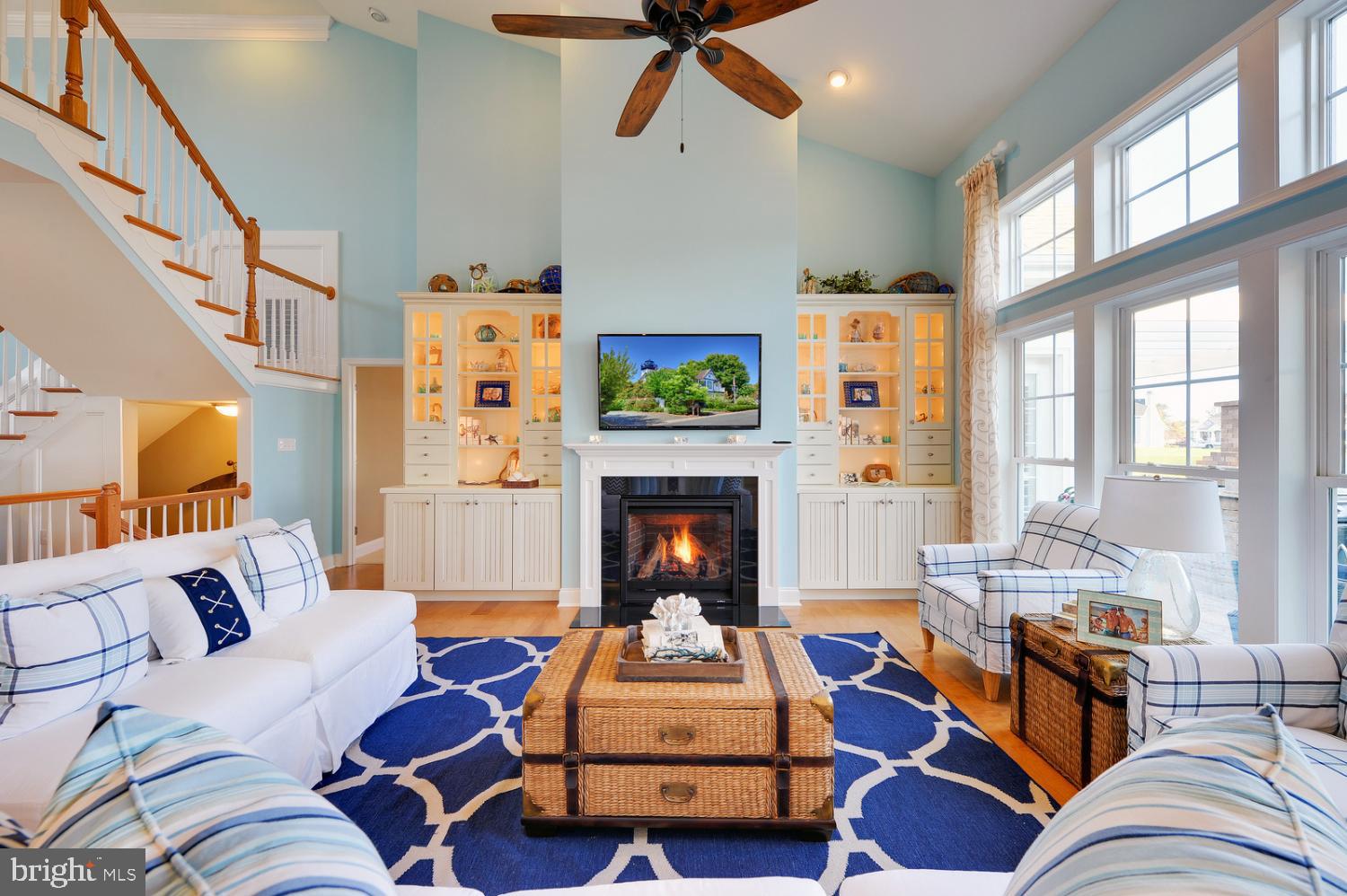 PENINSULA LAKES - Residential