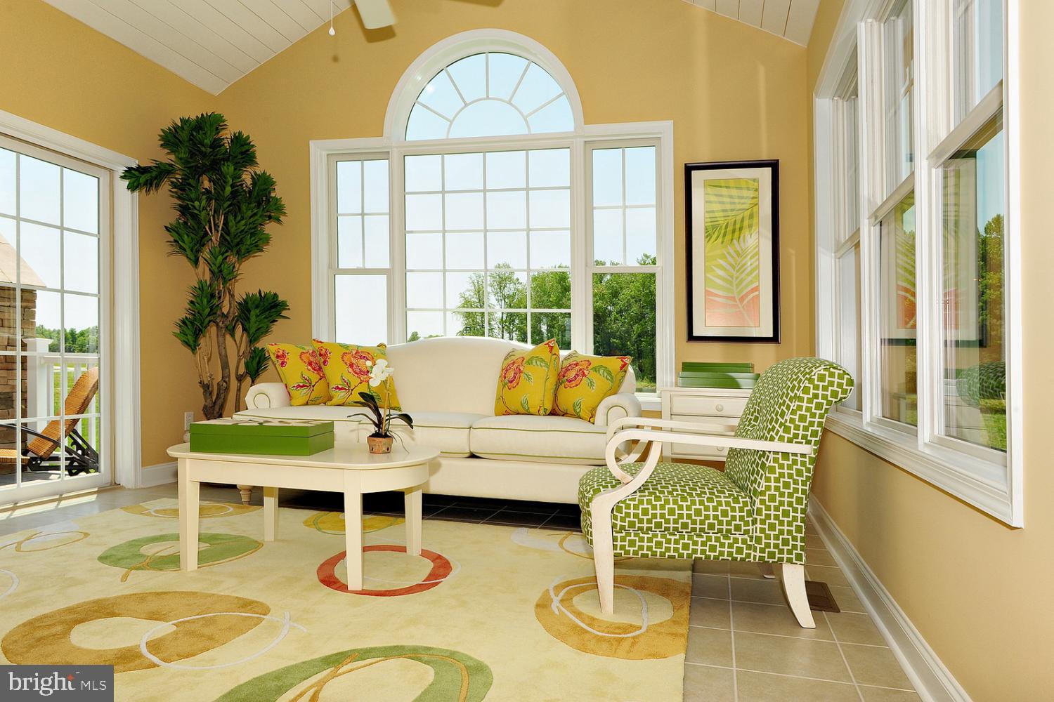 PENINSULA LAKES - Residential