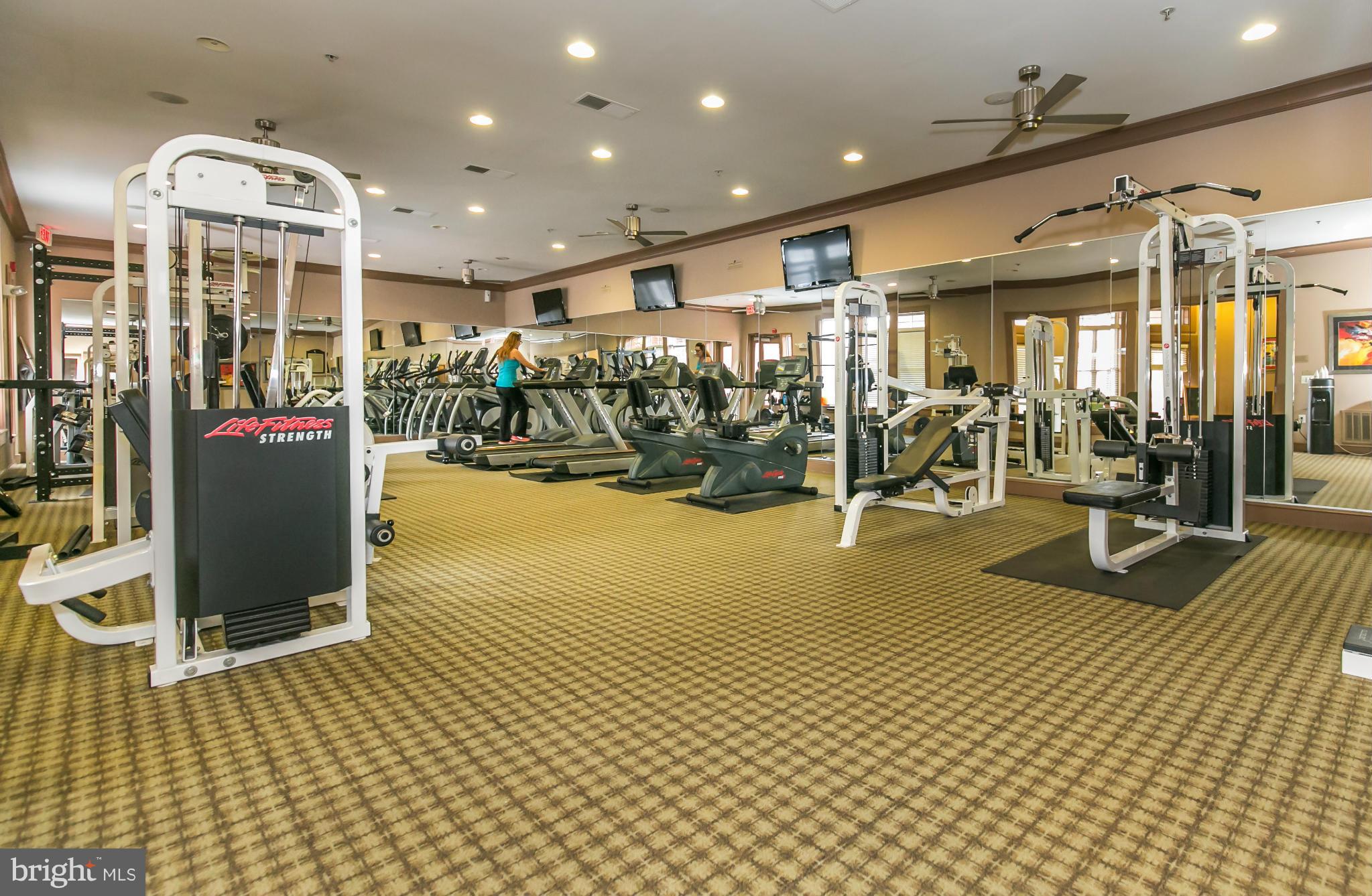 FAIRFAX RIDGE - Residential Lease