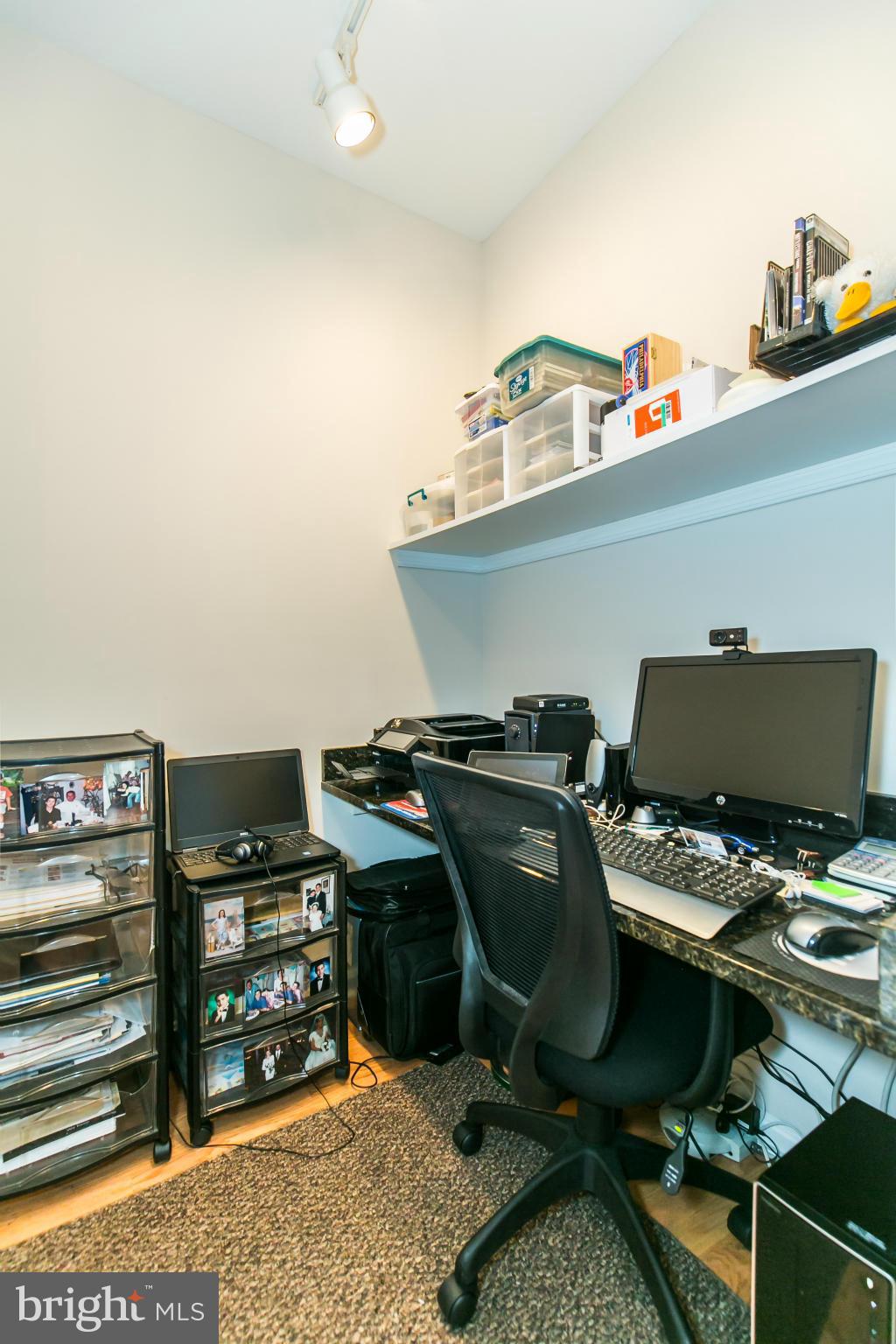 FAIRFAX RIDGE - Residential Lease