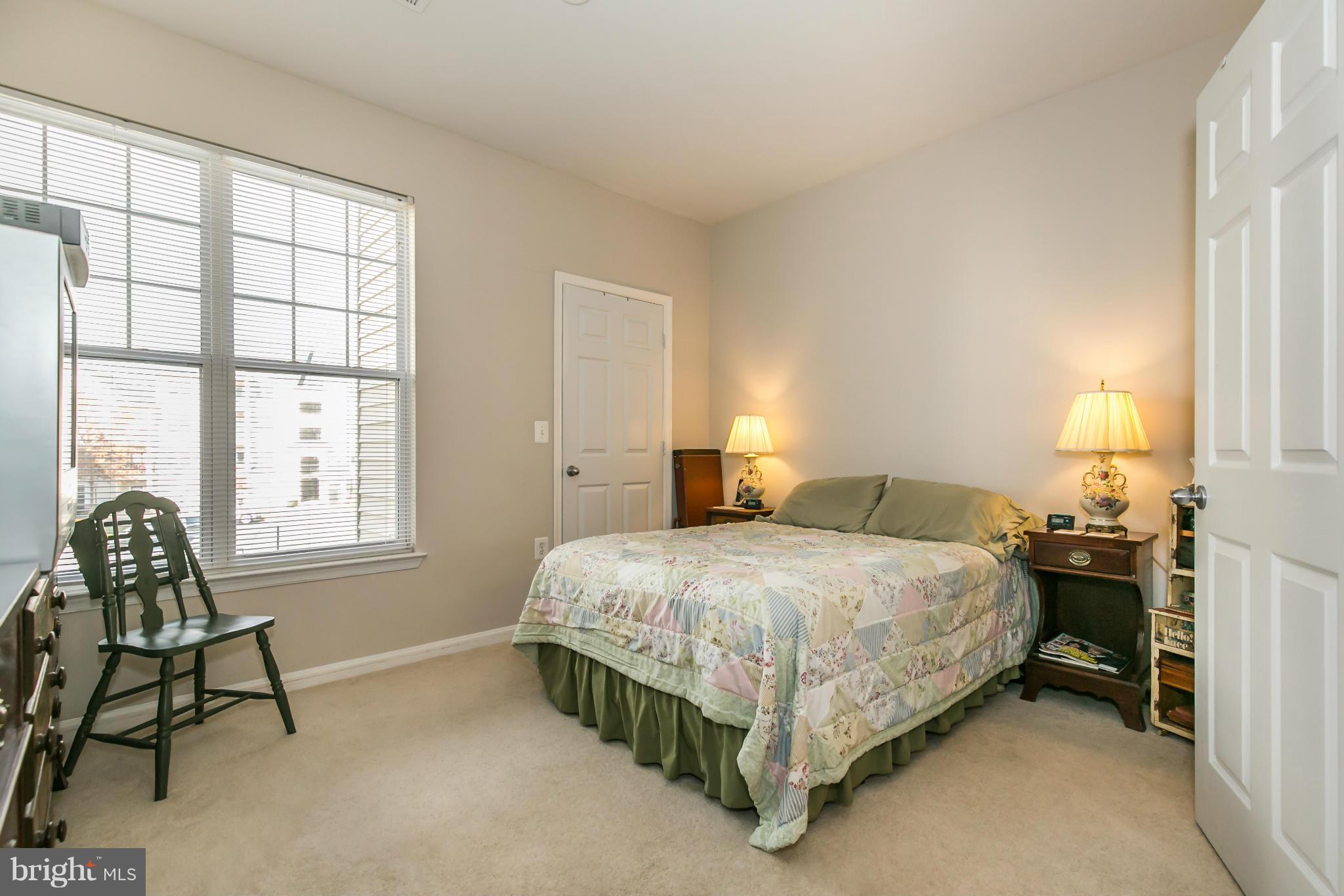 FAIRFAX RIDGE - Residential Lease