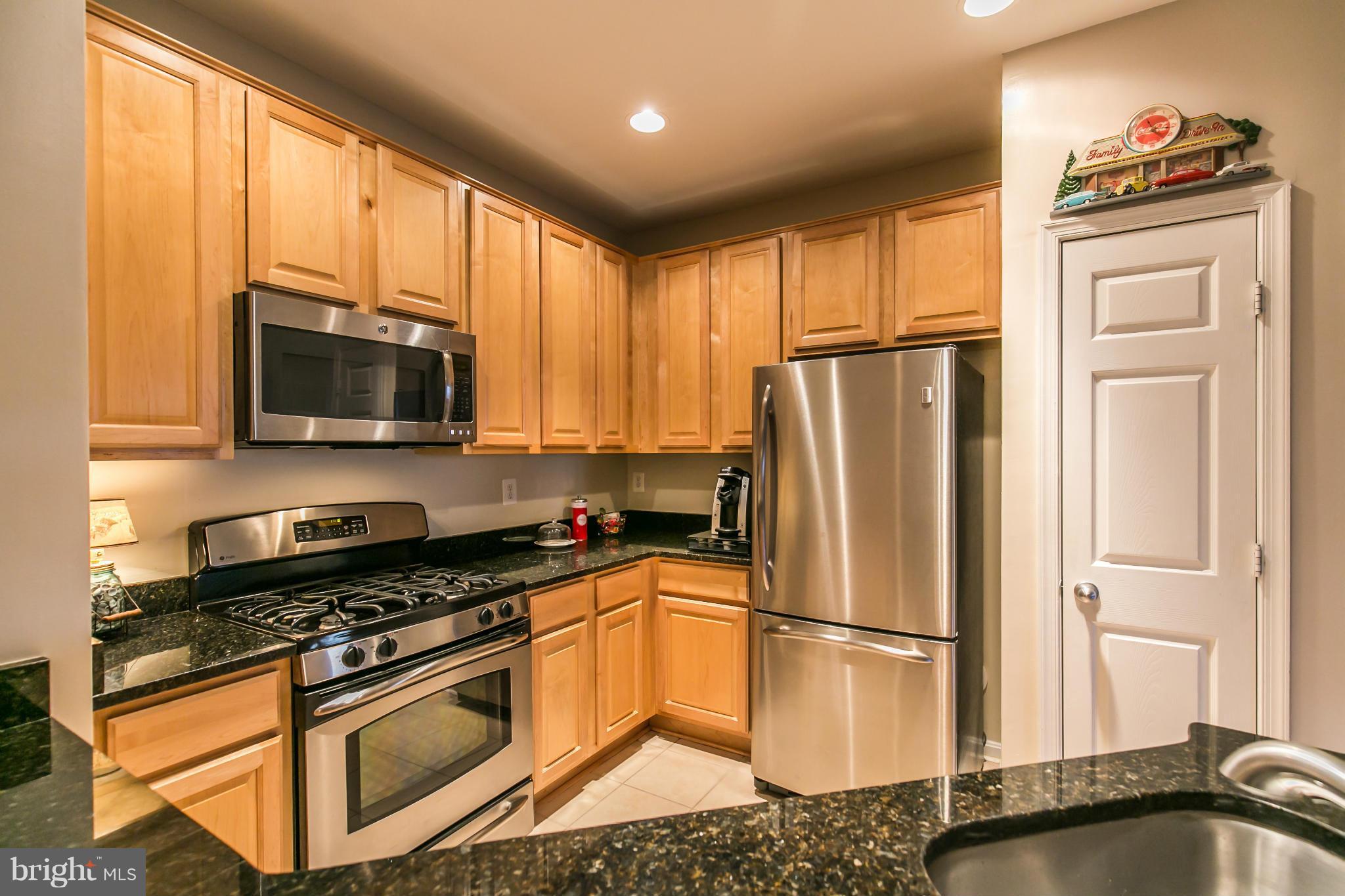 FAIRFAX RIDGE - Residential Lease