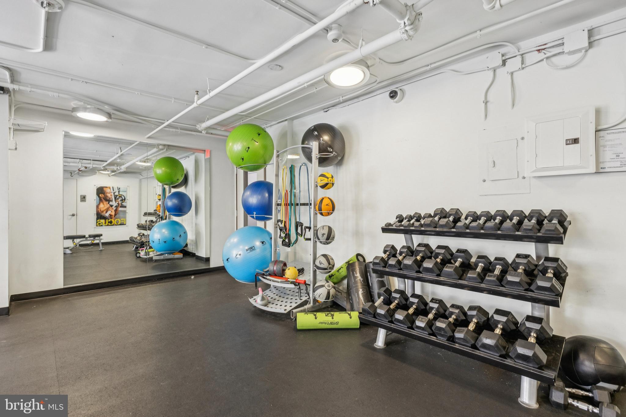 THE KENWOOD - Residential