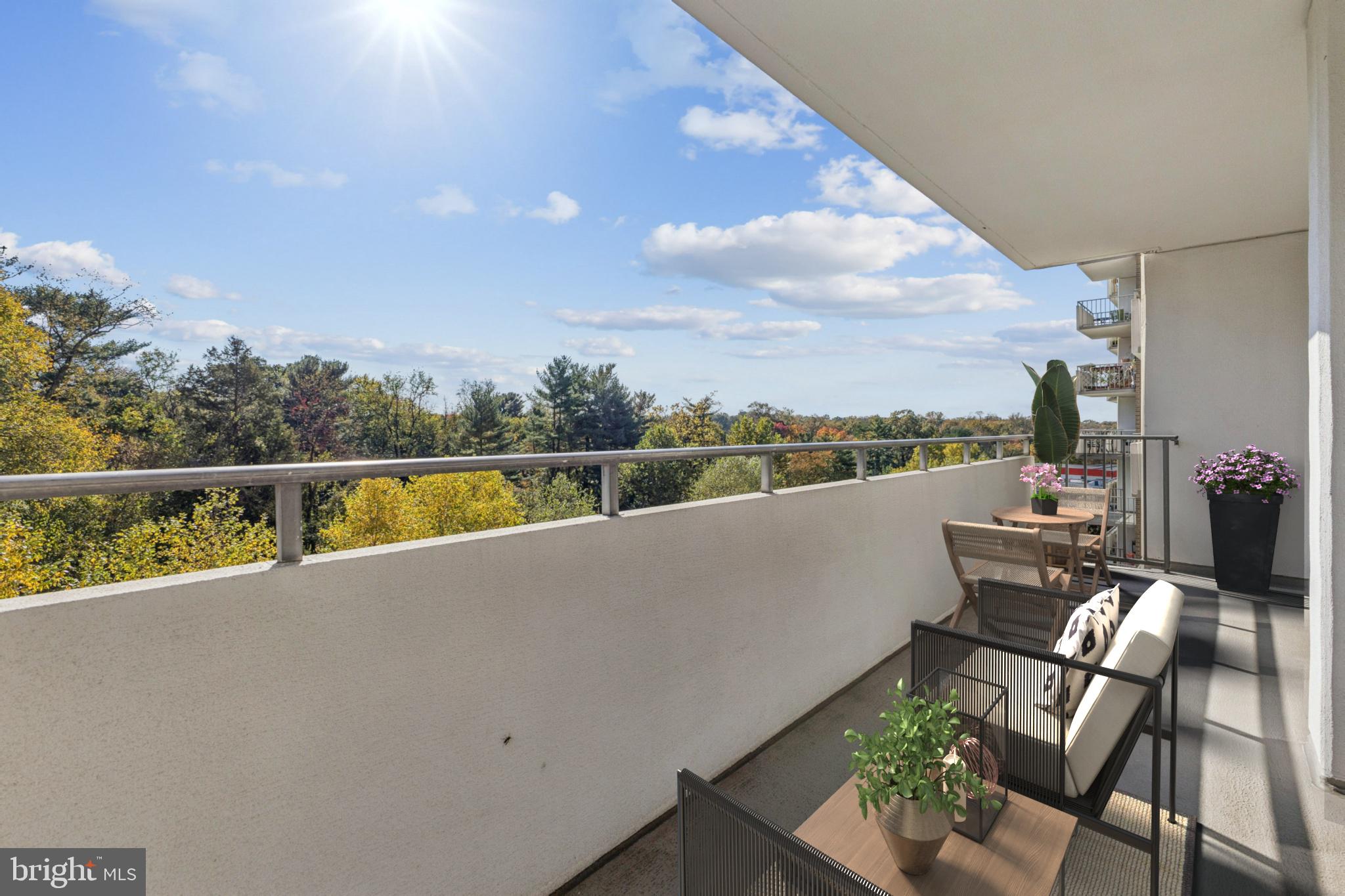 THE KENWOOD - Residential