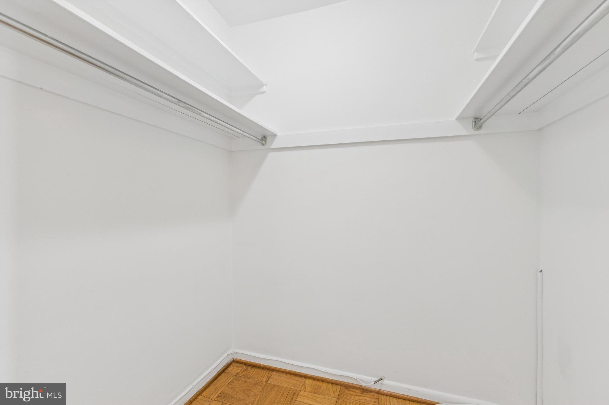 THE KENWOOD - Residential