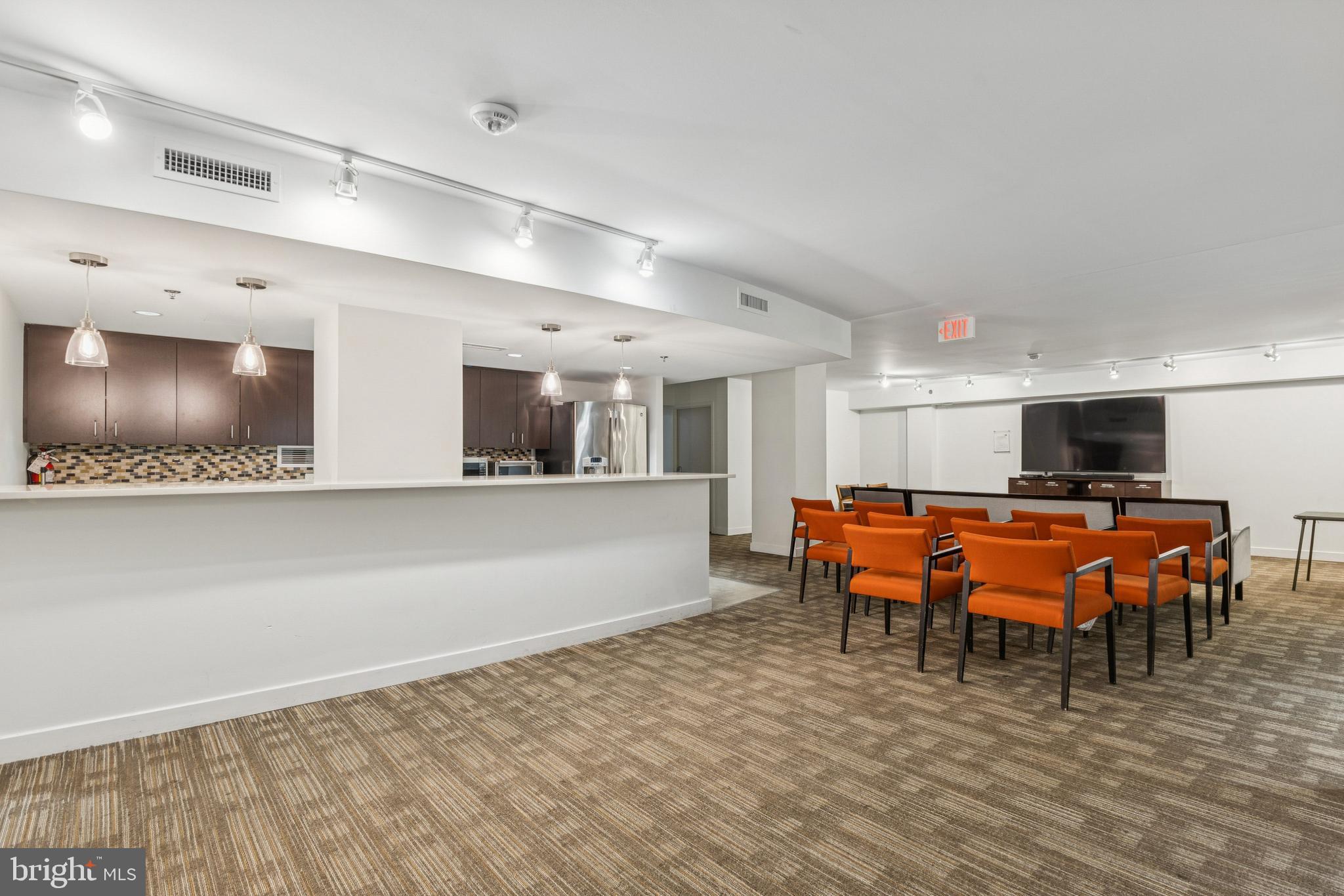 THE KENWOOD - Residential