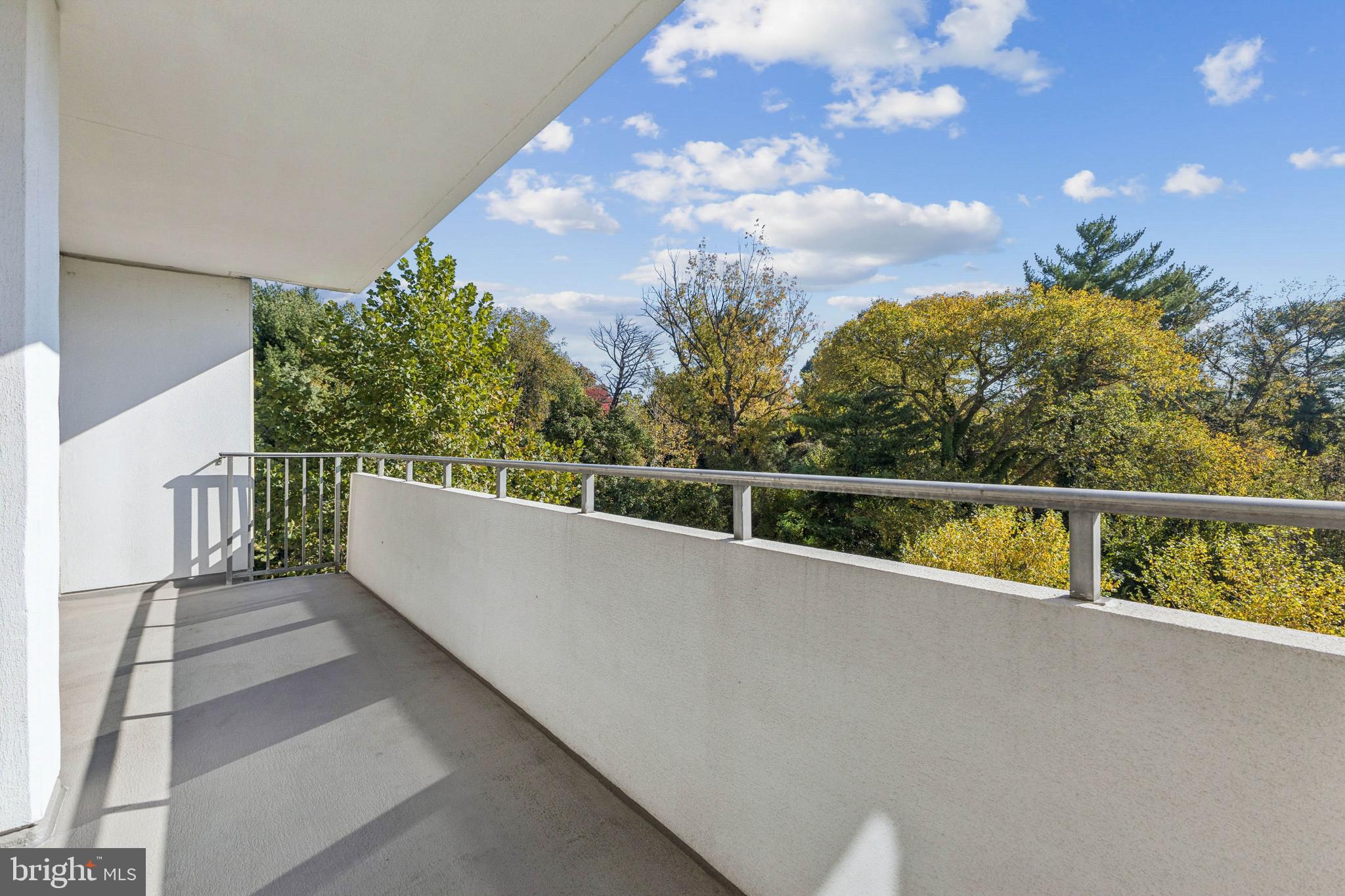 THE KENWOOD - Residential