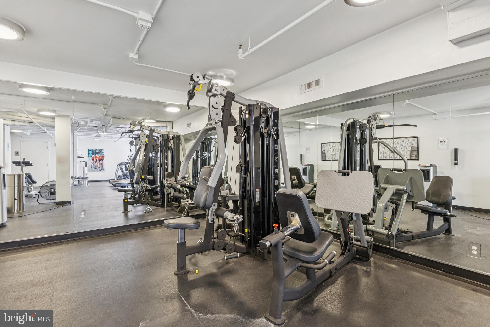 THE KENWOOD - Residential