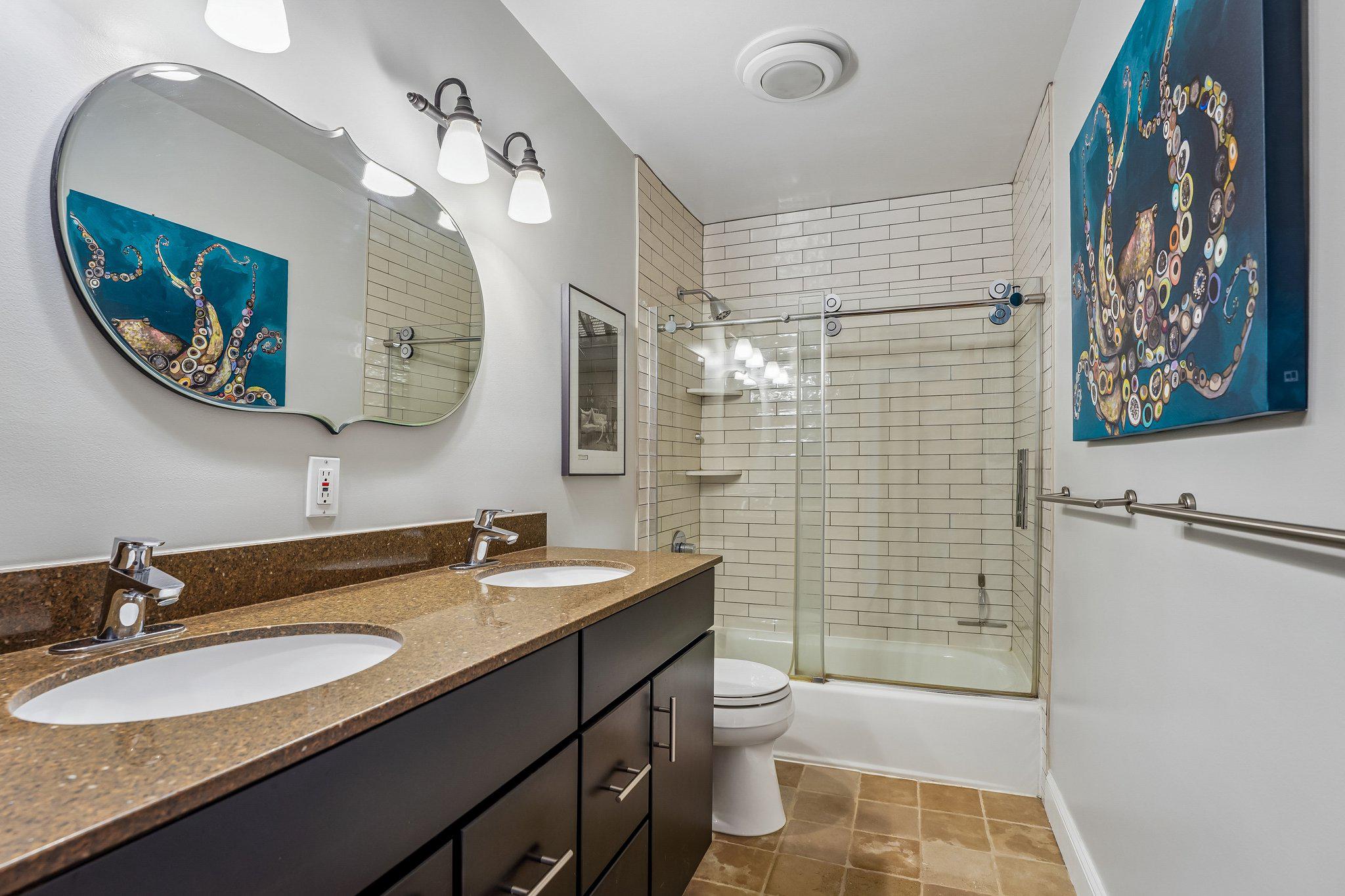MOUNT WASHINGTON - Residential