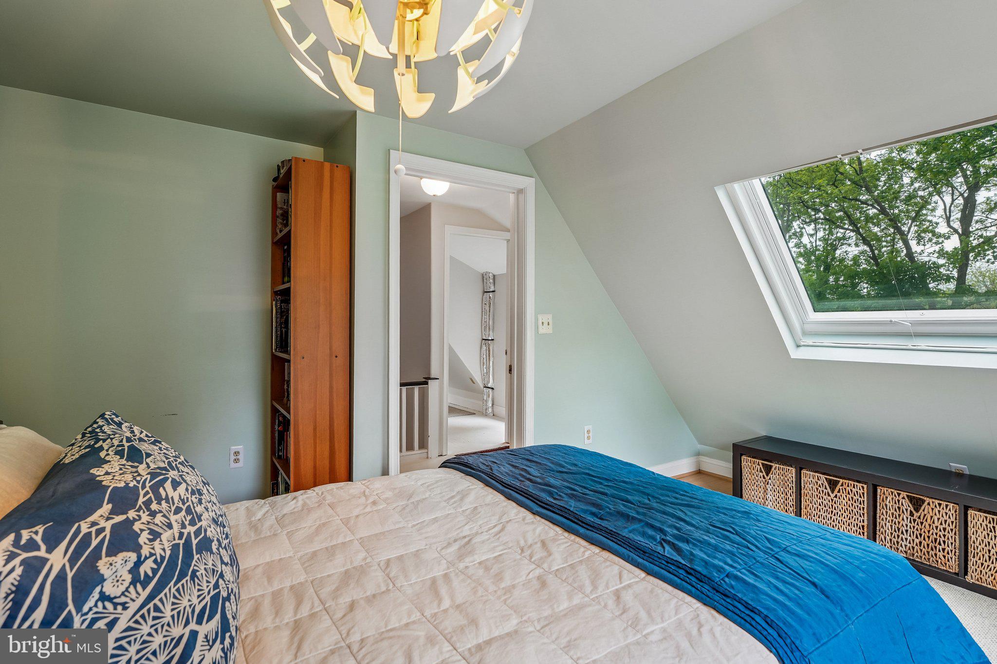 MOUNT WASHINGTON - Residential