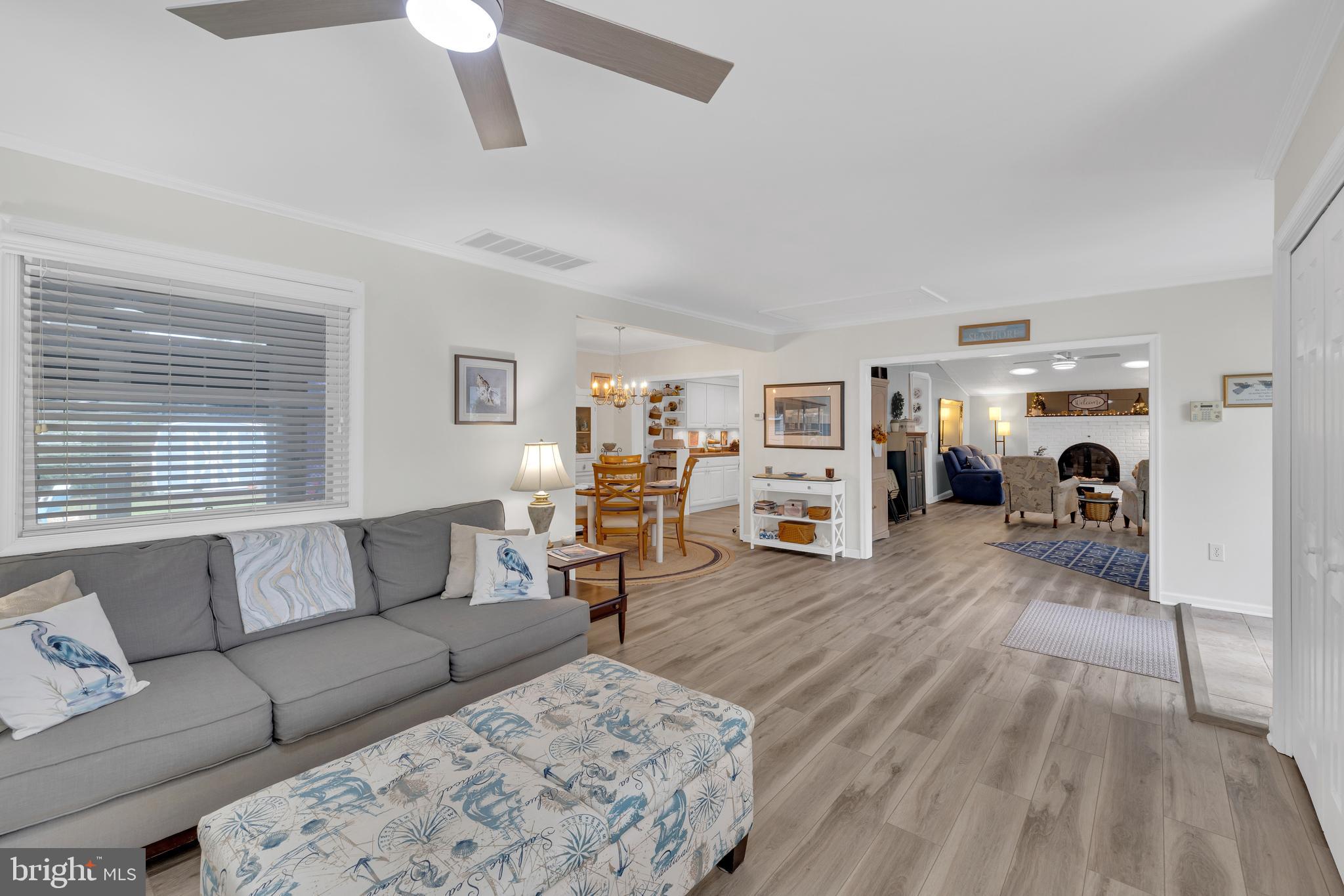 DENTON WOODS - Residential