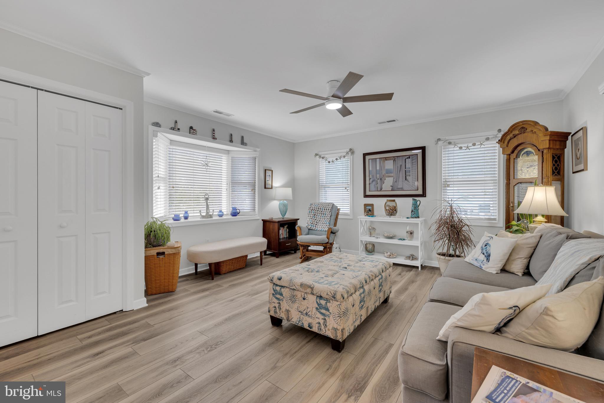 DENTON WOODS - Residential