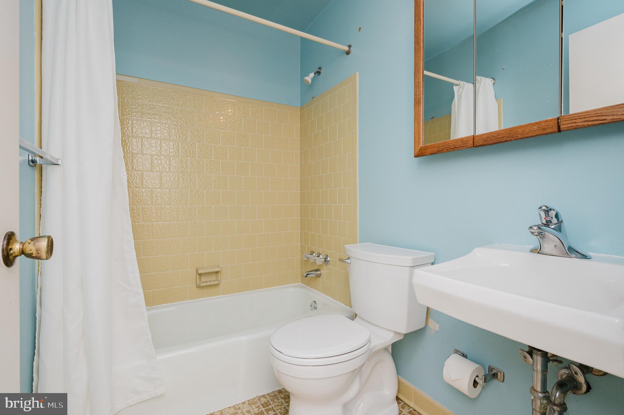 DONCASTER VILLAGE - Residential