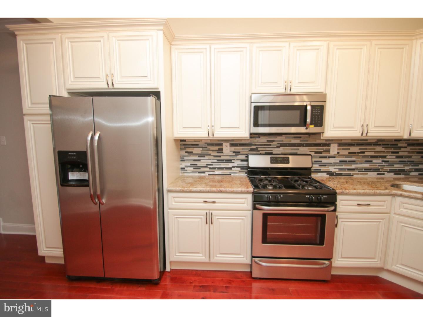 POINT BREEZE - Residential