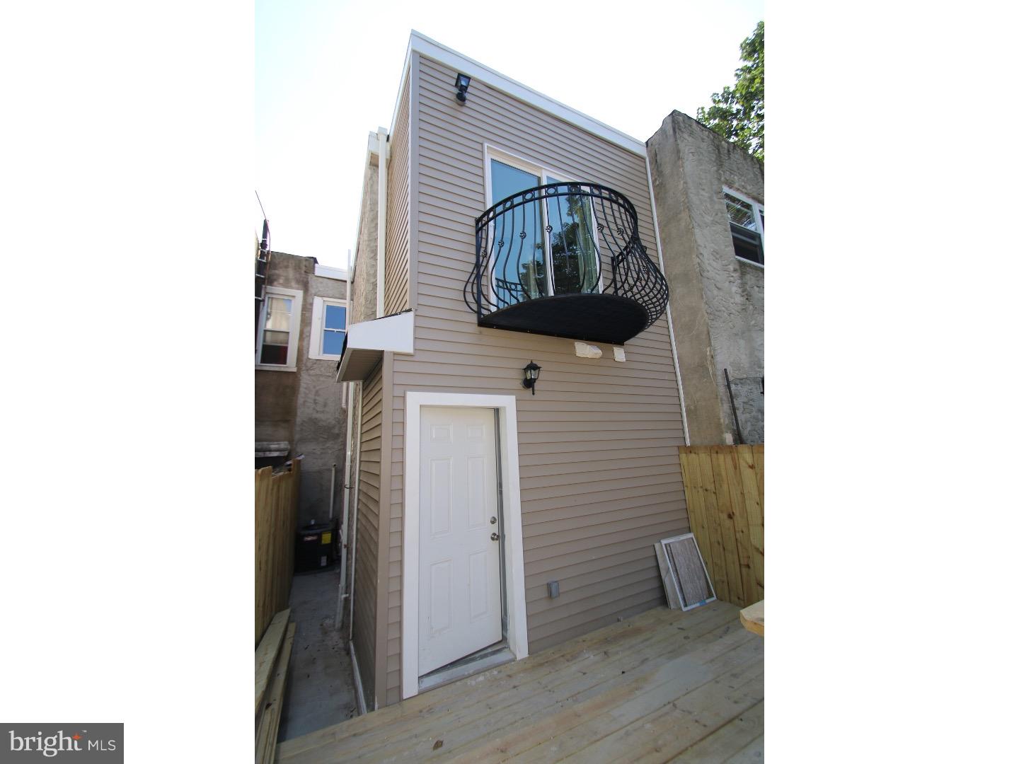 POINT BREEZE - Residential
