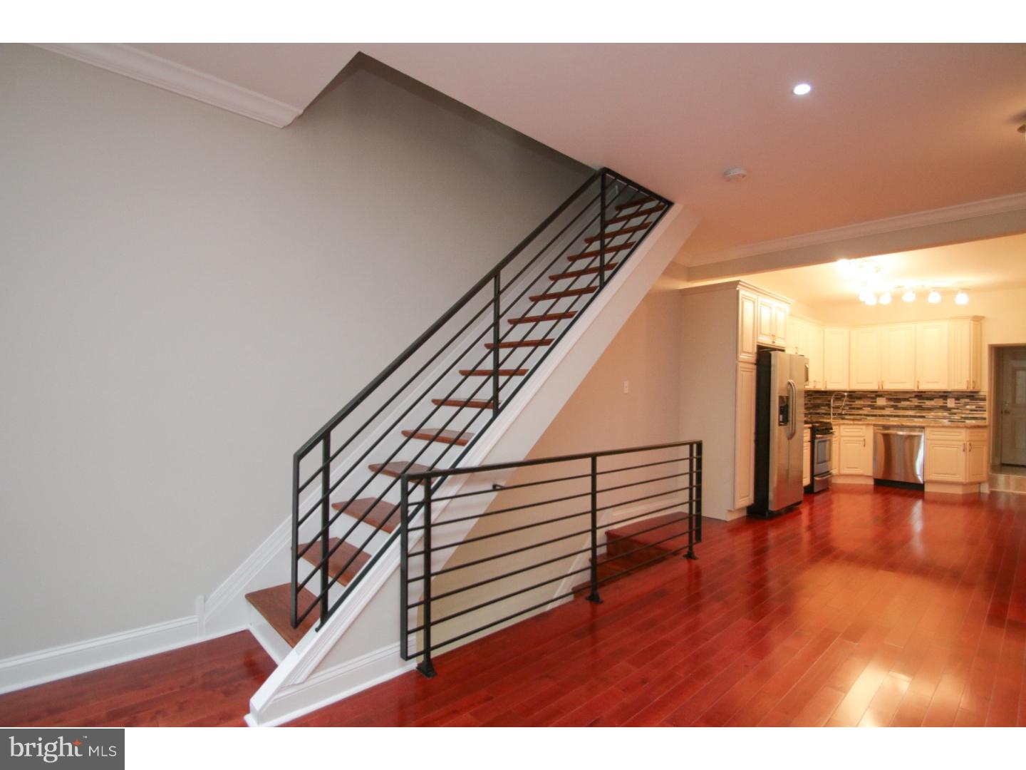 POINT BREEZE - Residential