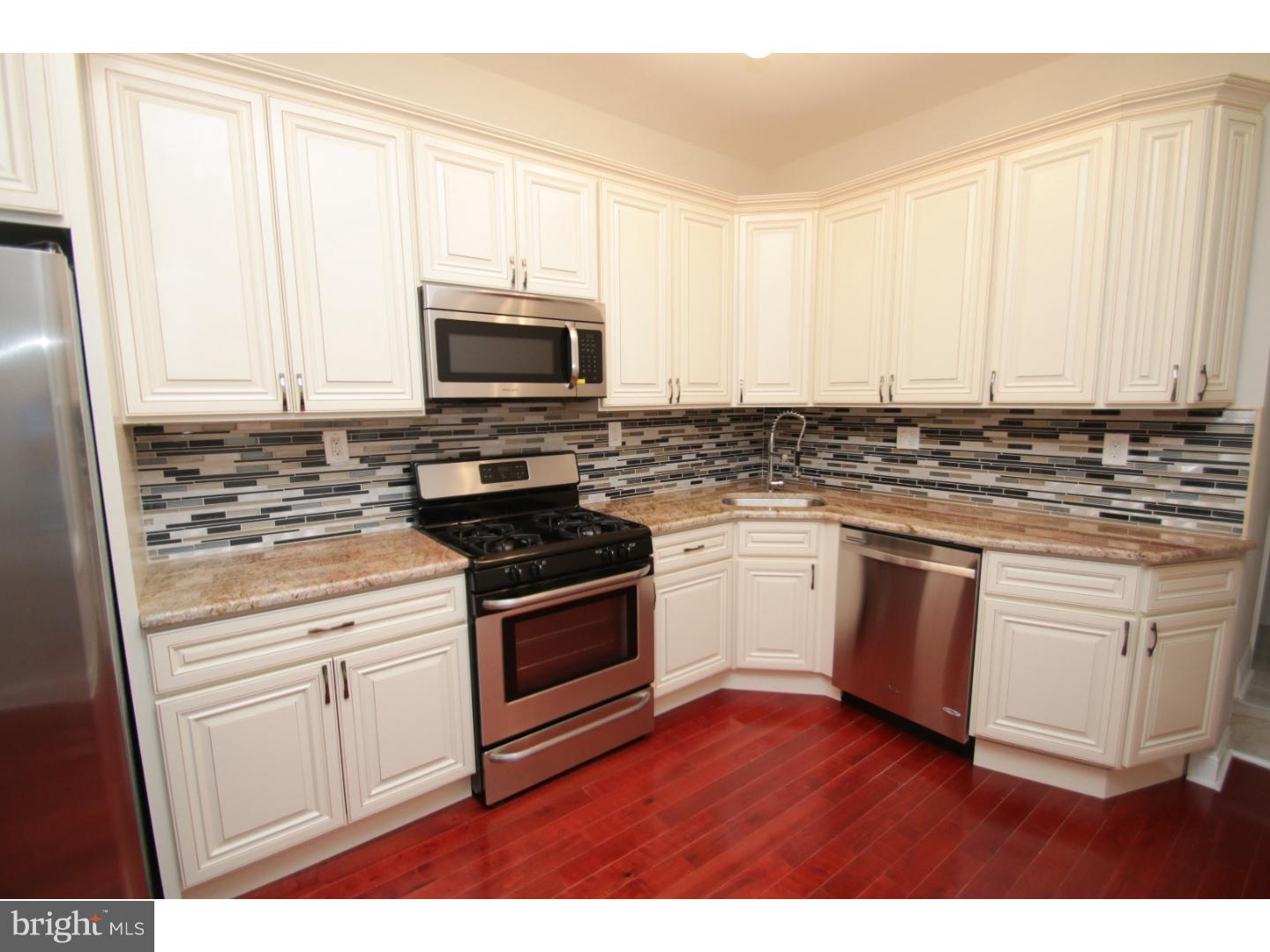 POINT BREEZE - Residential