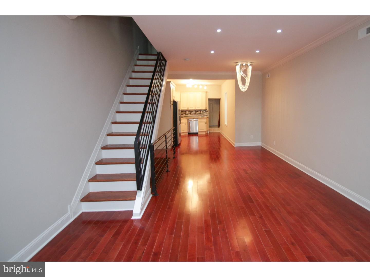POINT BREEZE - Residential