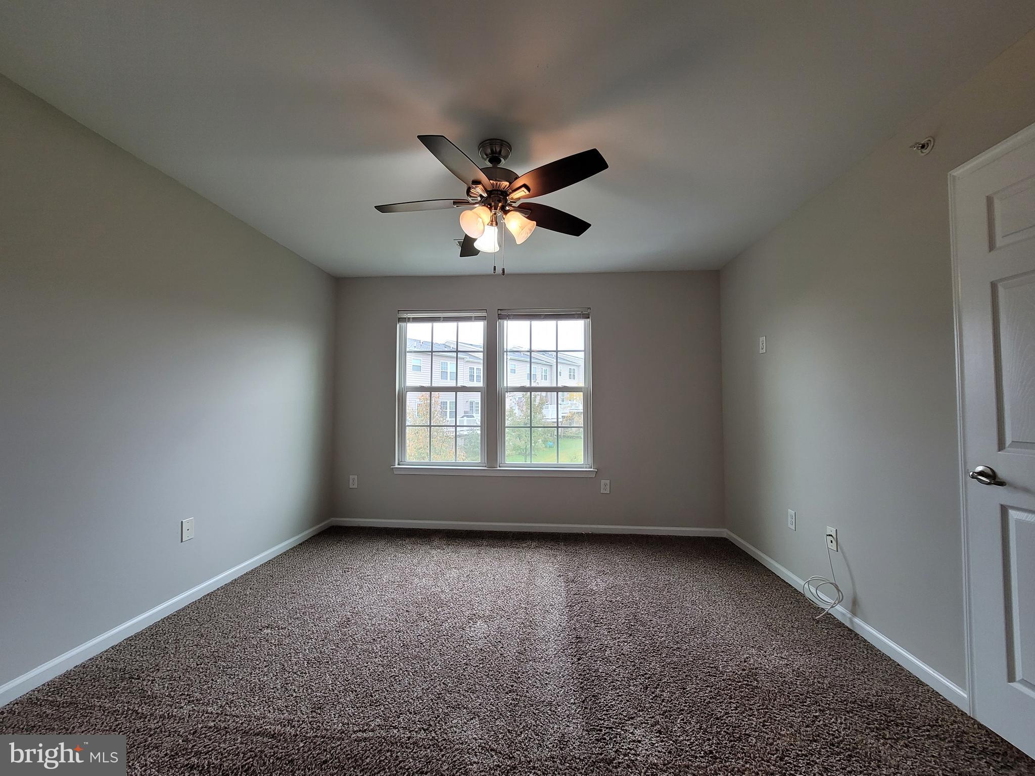 HIGHVIEW AT MONTGOME - Residential