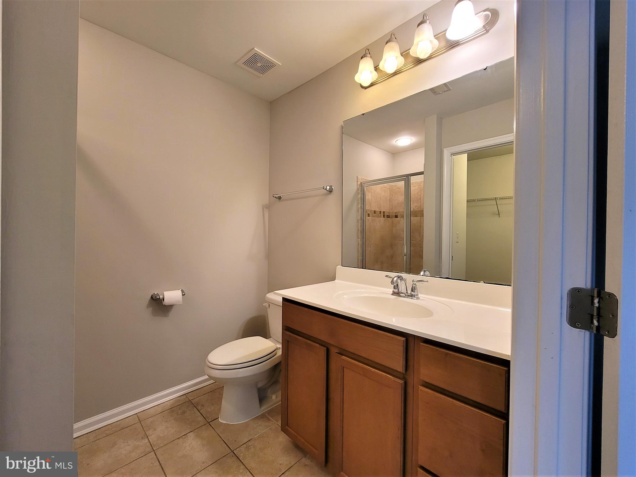 HIGHVIEW AT MONTGOME - Residential