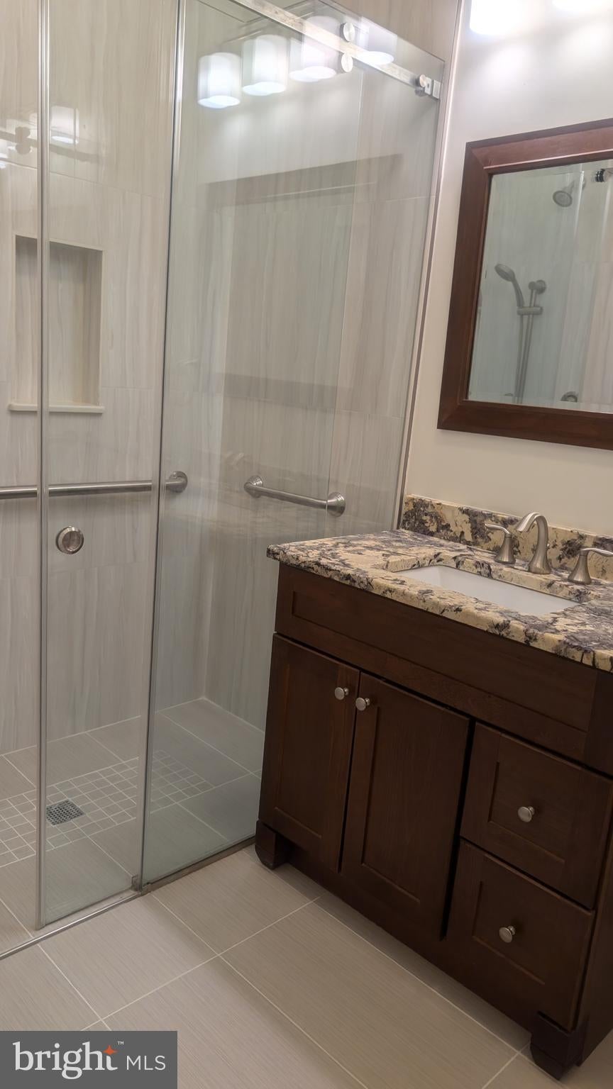255 NASSAU STREET #305