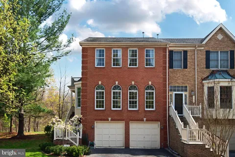 102 Winding Rose Drive, Rockville, MD MLS: MDMC2177784