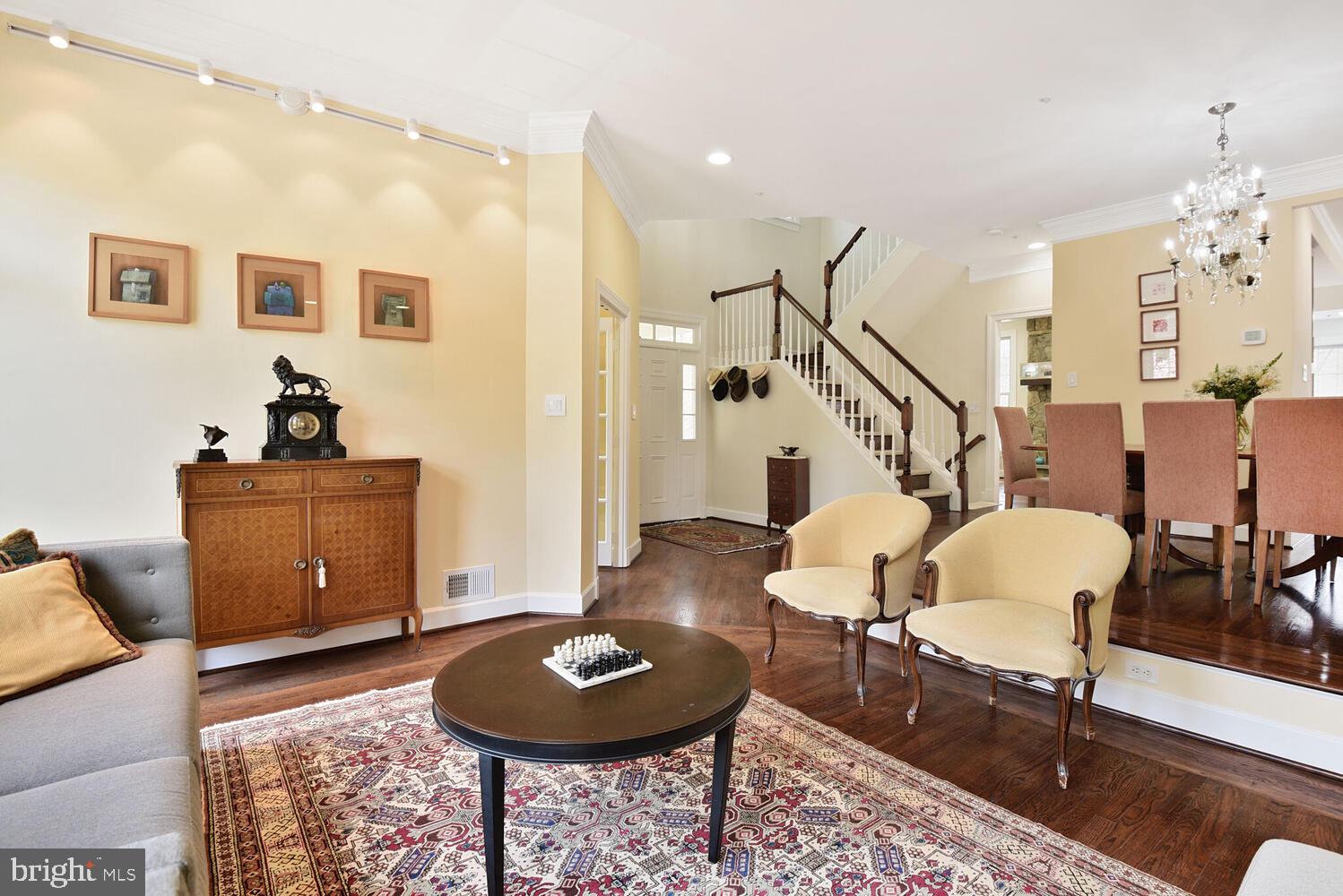 102 WINDING ROSE DRIVE
