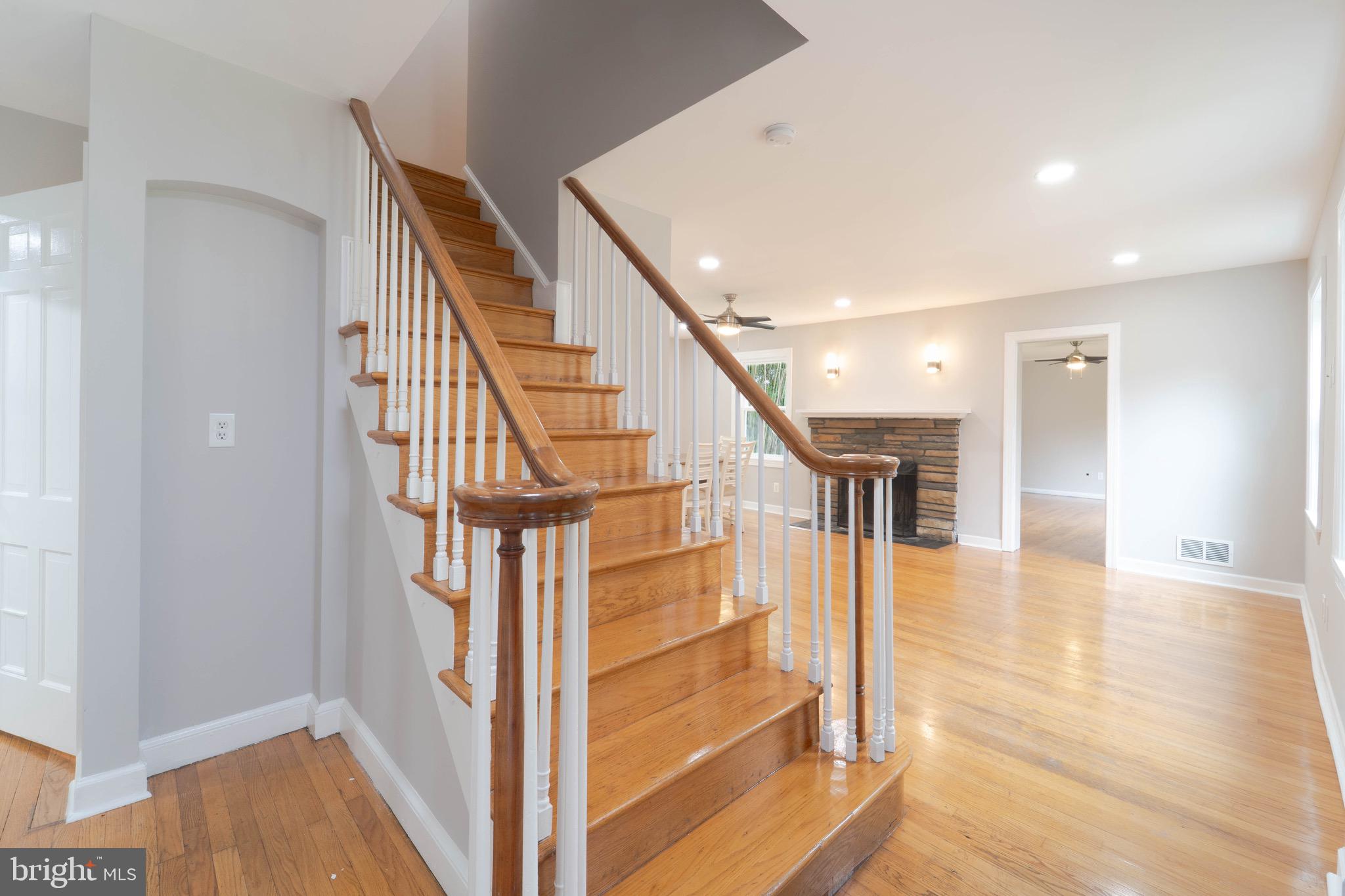 PINE KNOLLS - Residential Lease