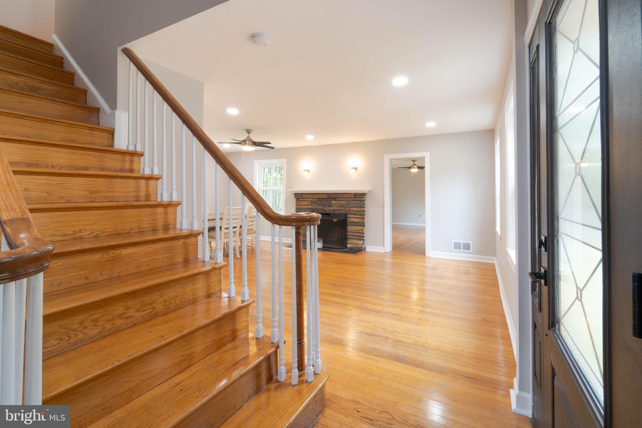 PINE KNOLLS - Residential Lease