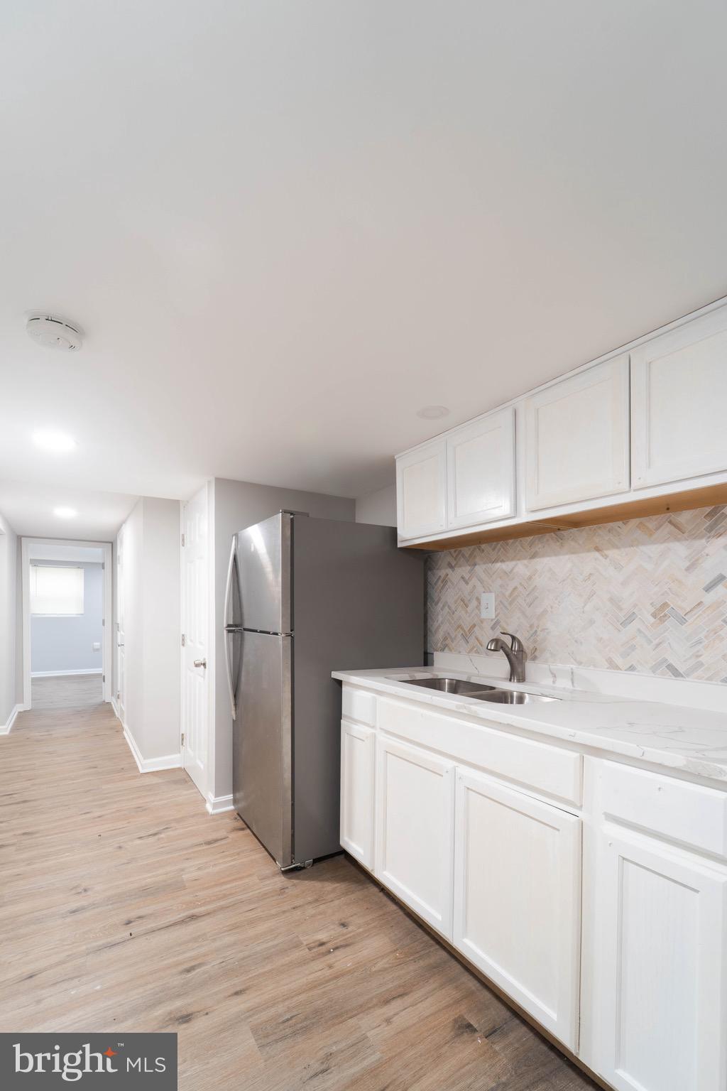 PINE KNOLLS - Residential Lease