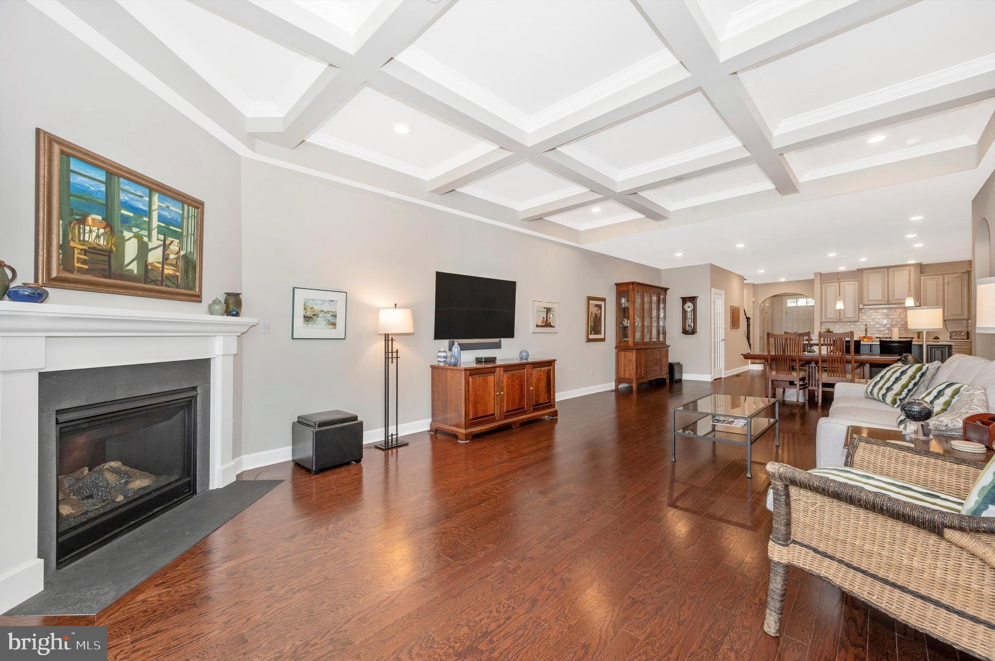 URBANA VILLAS - Residential