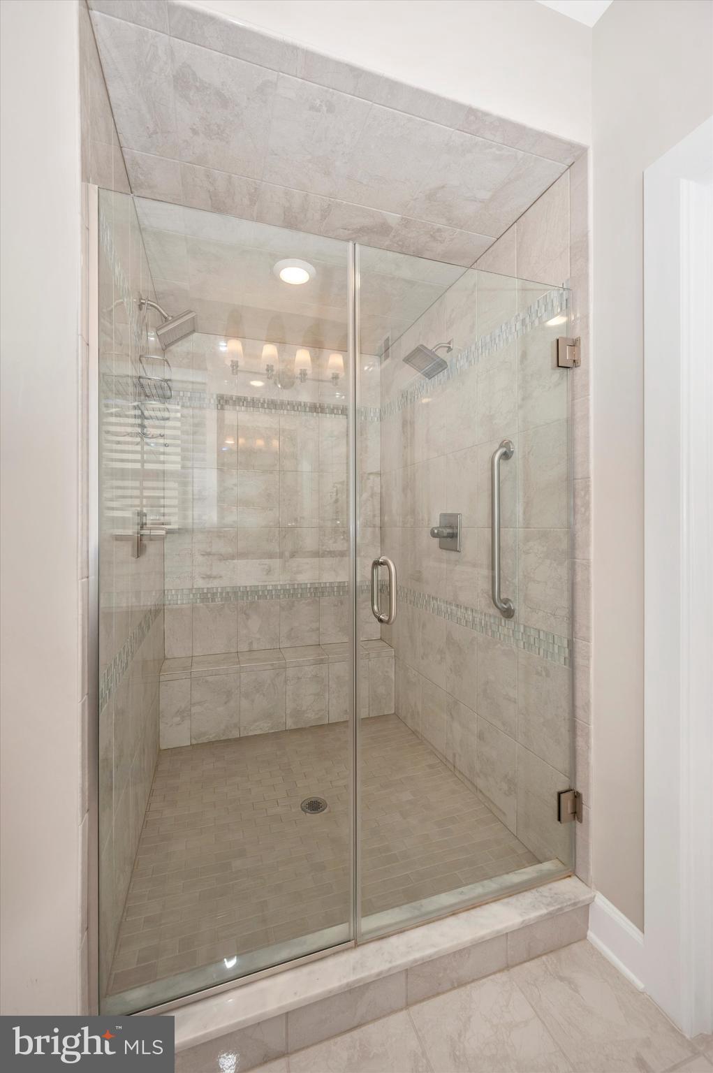 URBANA VILLAS - Residential