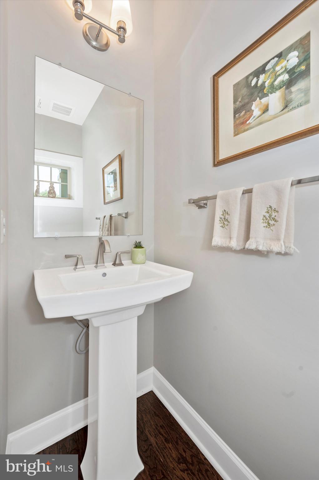 URBANA VILLAS - Residential