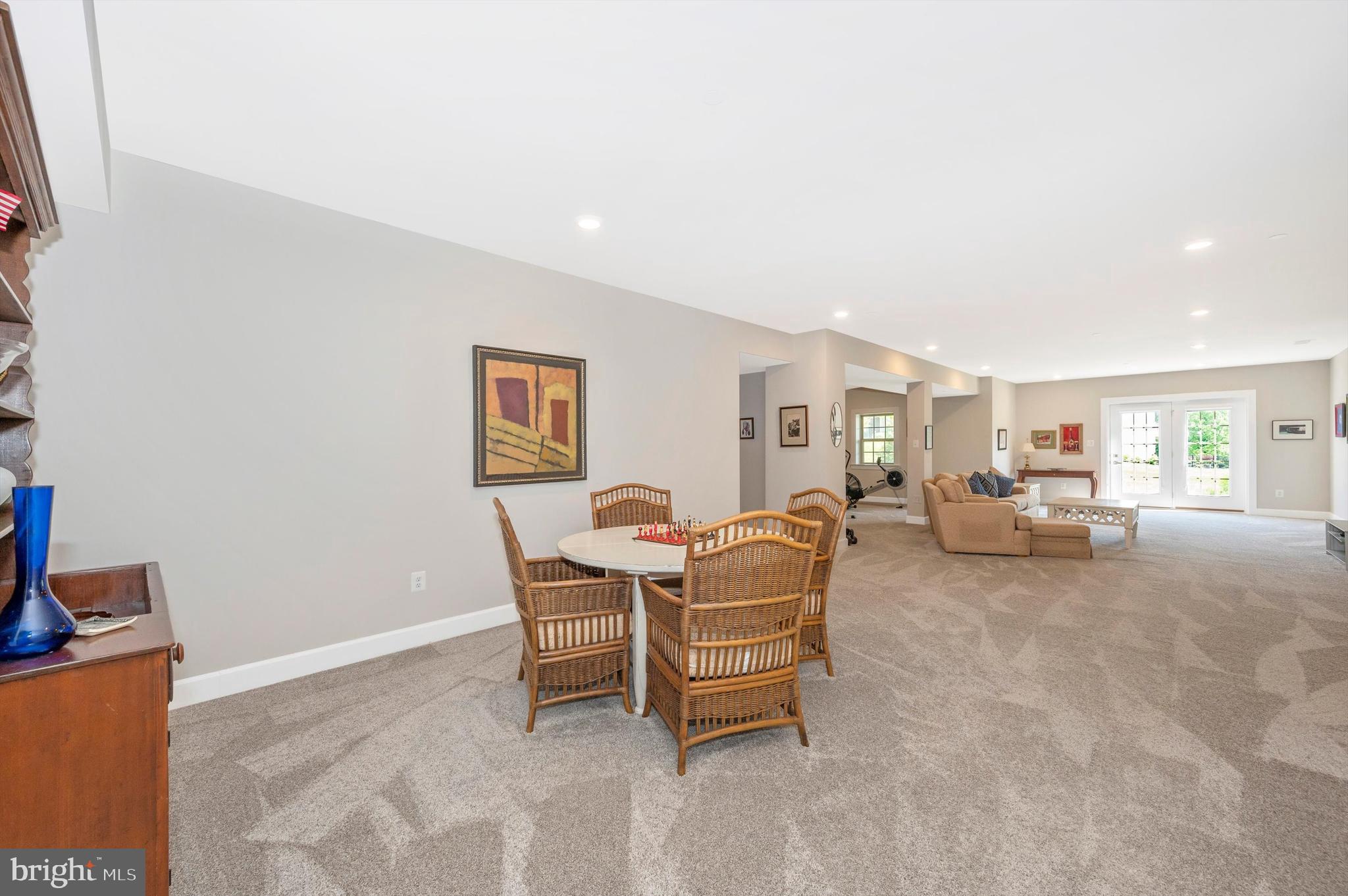 URBANA VILLAS - Residential