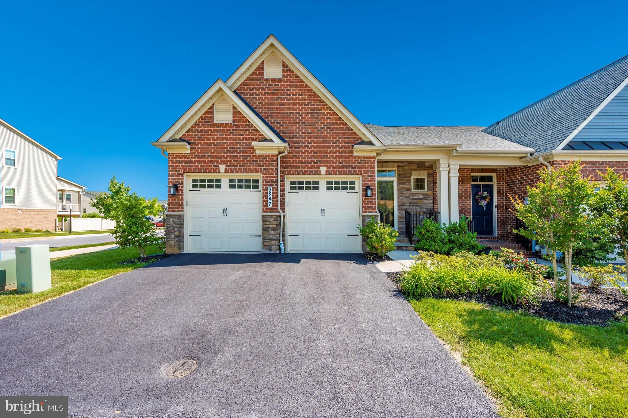 URBANA VILLAS - Residential