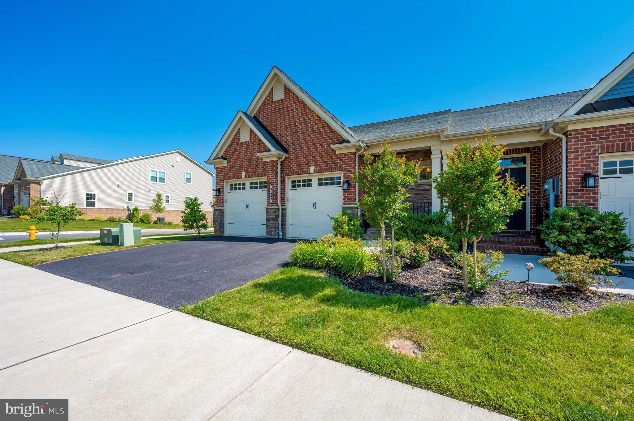 URBANA VILLAS - Residential