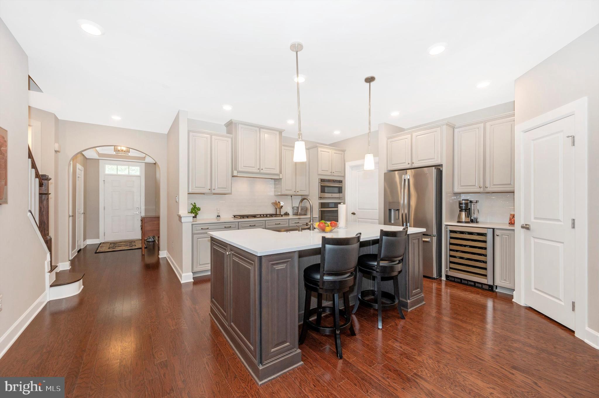 URBANA VILLAS - Residential