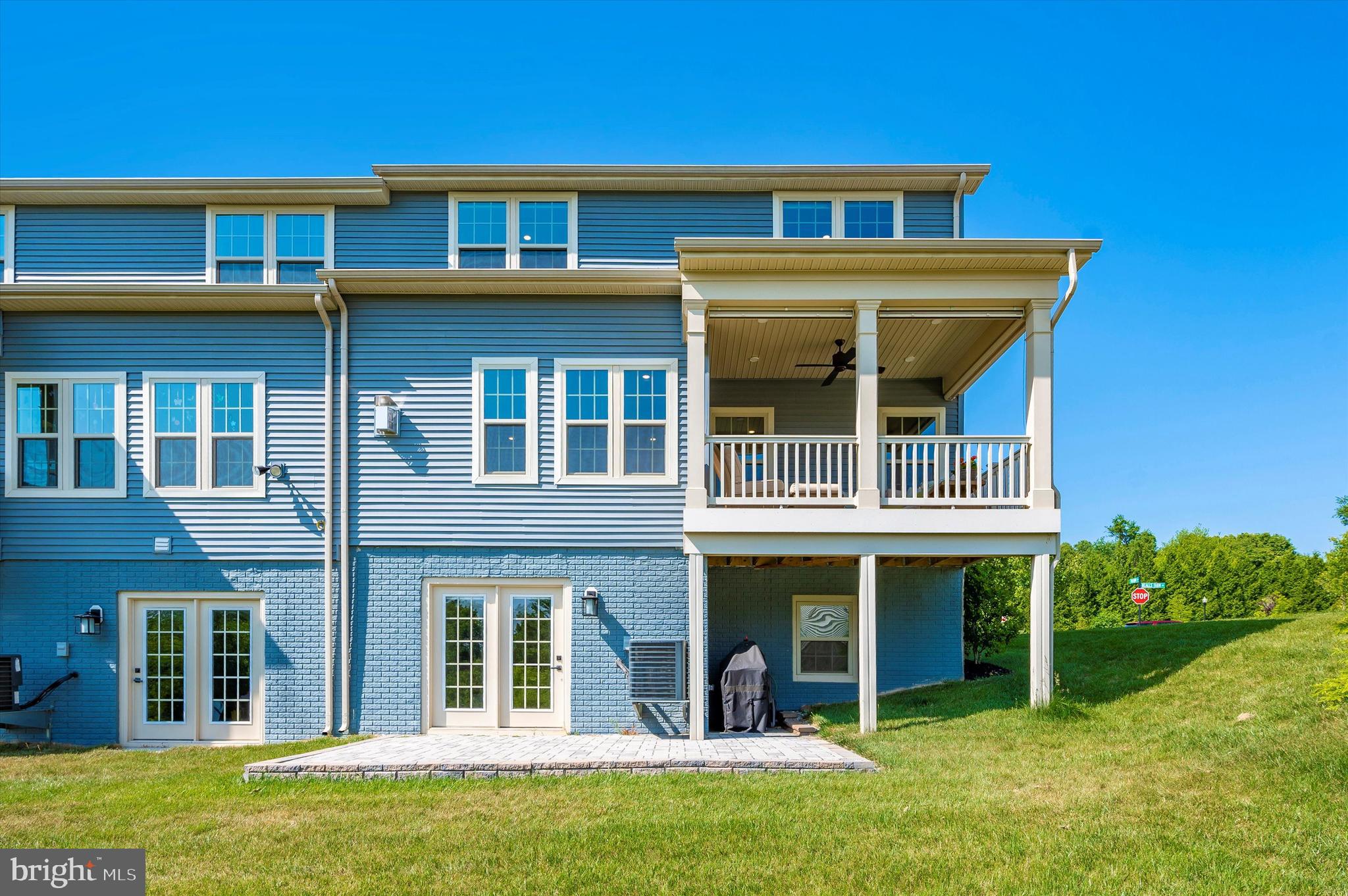 URBANA VILLAS - Residential