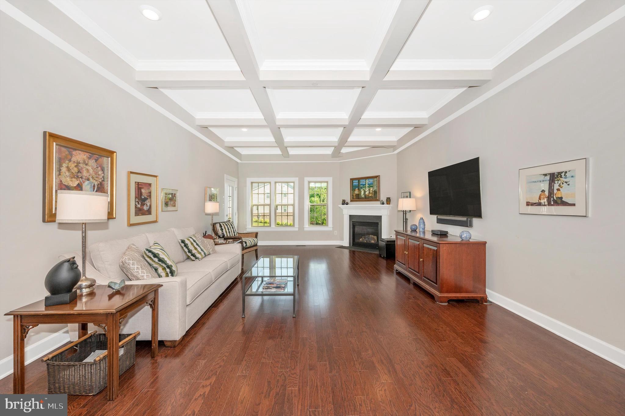 URBANA VILLAS - Residential