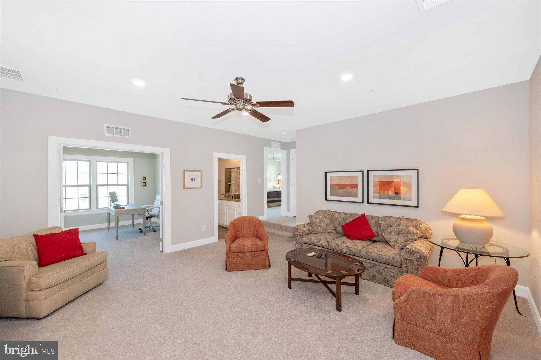 URBANA VILLAS - Residential