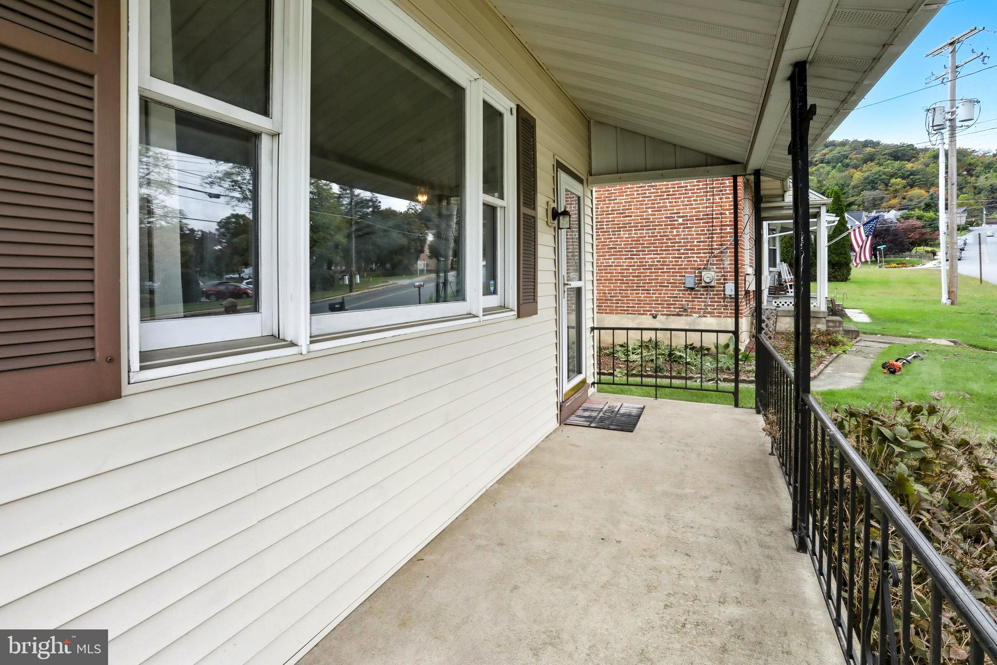 3024 OLEY TURNPIKE ROAD