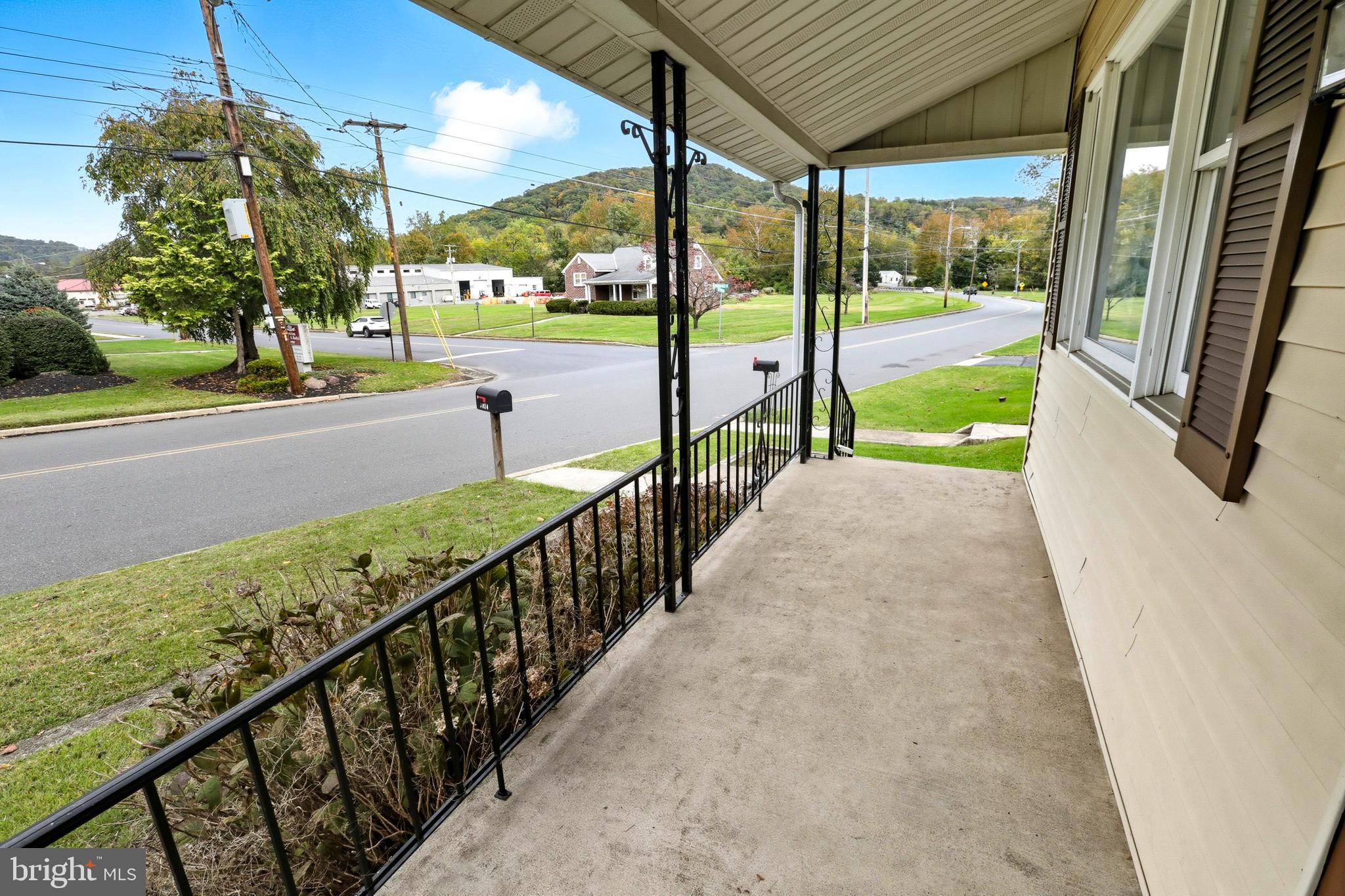 3024 OLEY TURNPIKE ROAD