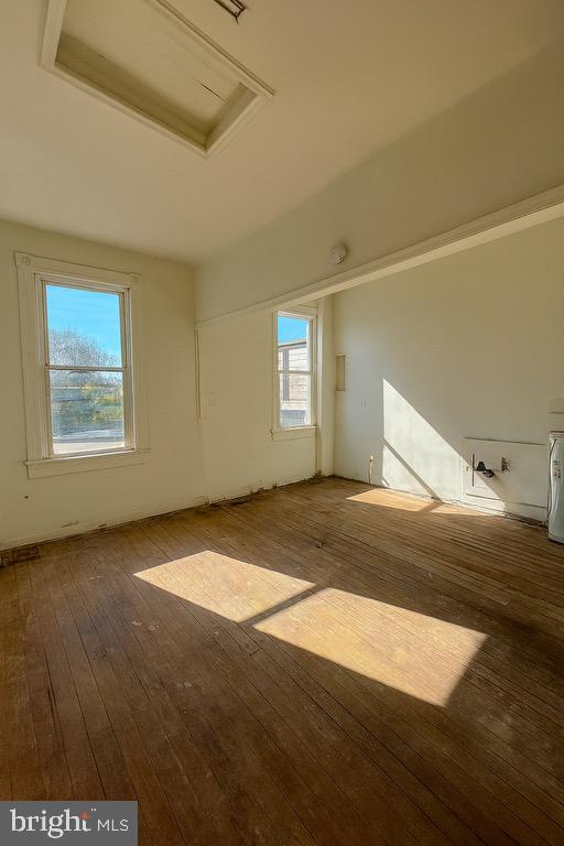EAST BALTIMORE MIDWAY - Residential