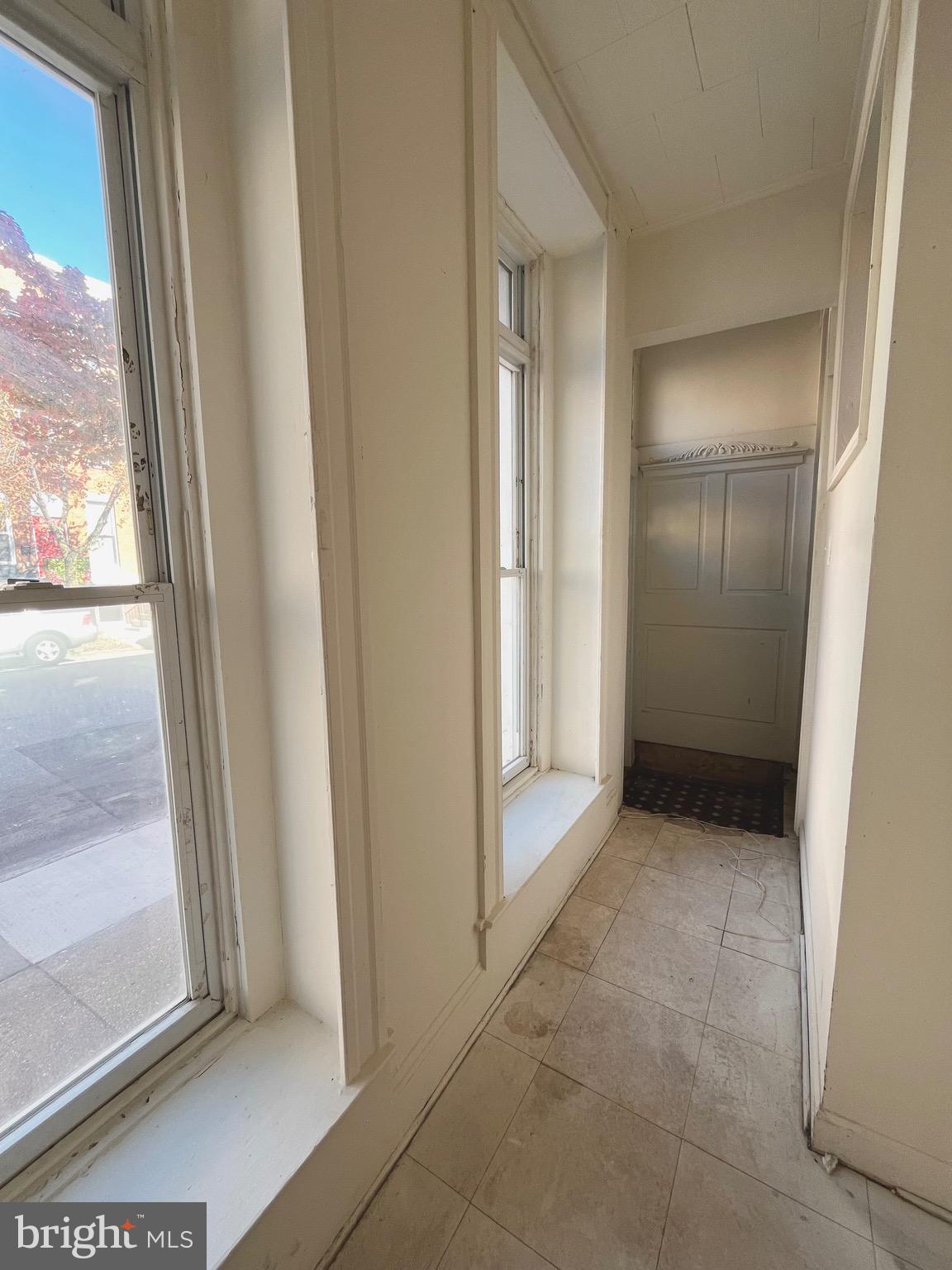 EAST BALTIMORE MIDWAY - Residential