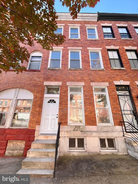 Townhouse For Sale - 721 E 21st Street<br/> BALTIMORE, MD 21218