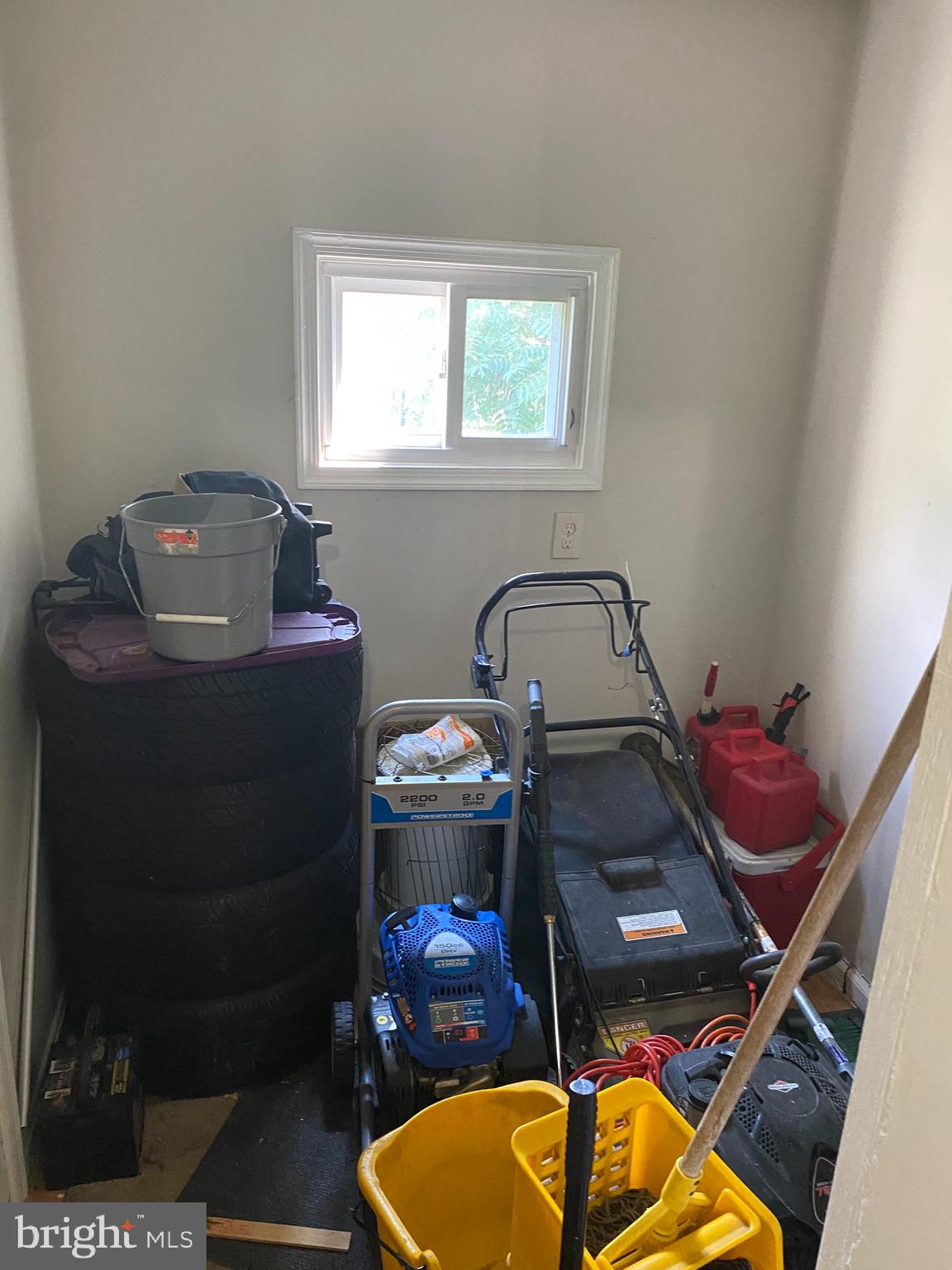 EDMONDSON VIILLAGE - Residential