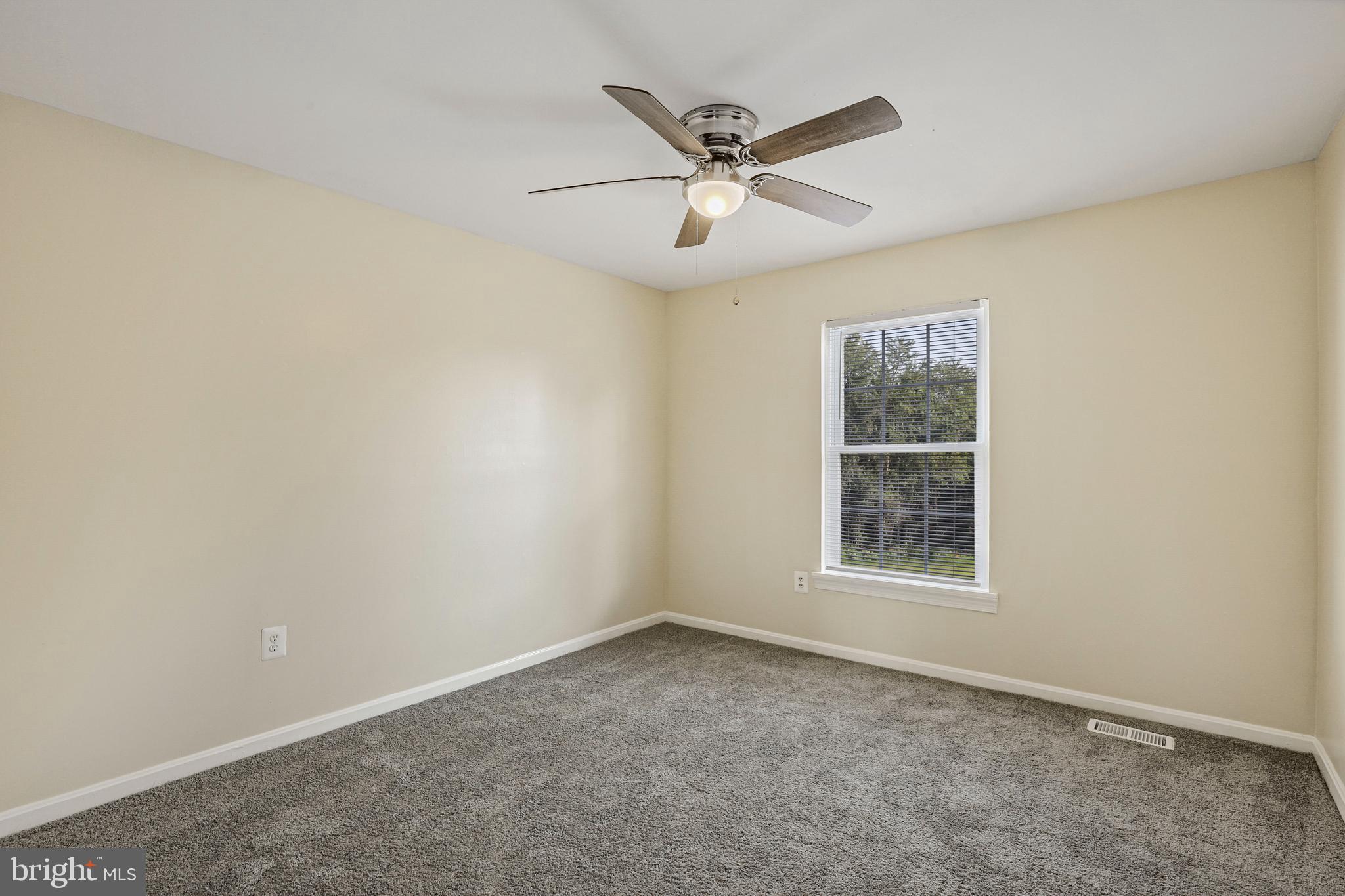 SATYR WOODS - Residential Lease